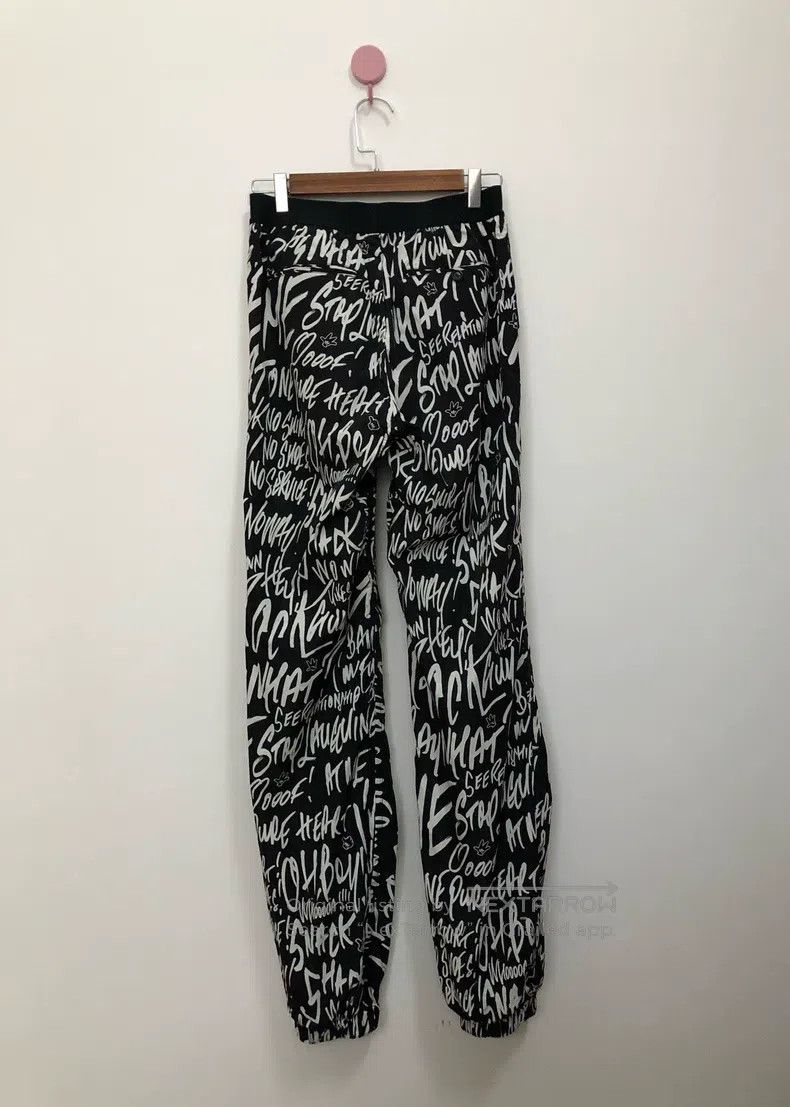 Takahiromiyashita The Soloist. Takahiromiyashita The Soloist. Rubber band waist pants Size US 30 / EU 46 - 2 Thumbnail