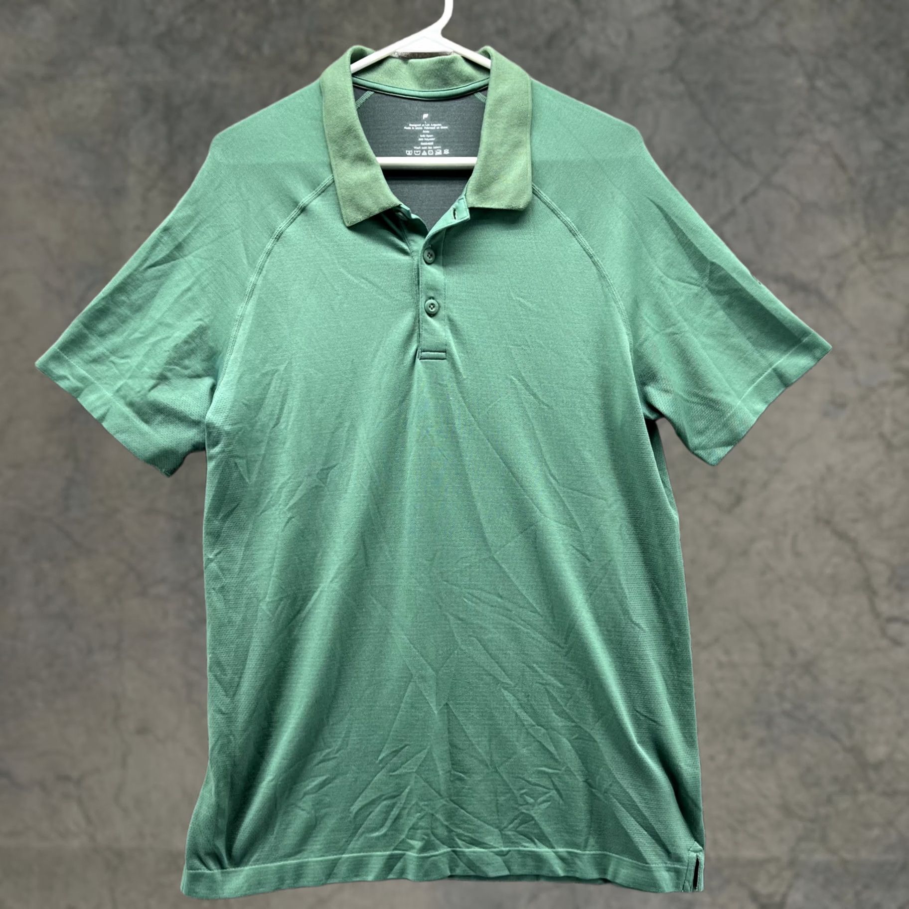 Fabletics Fabletics Polo Shirt Men L Green Nylon Polyester Casual Athletic Stretch Shirt Short Sleeve Collared Button Logo Vintage No Size US L / EU 52-54 / 3 - 1 Thumbnail