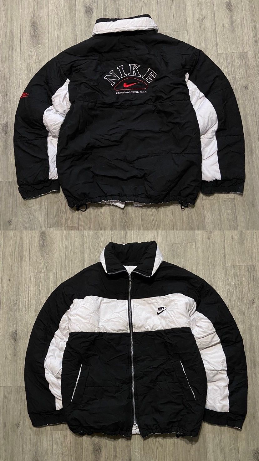 Nike Nike vintage 90s puffer jacket big logo reversible RARE Size US XL / EU 56 / 4 - 1 Thumbnail