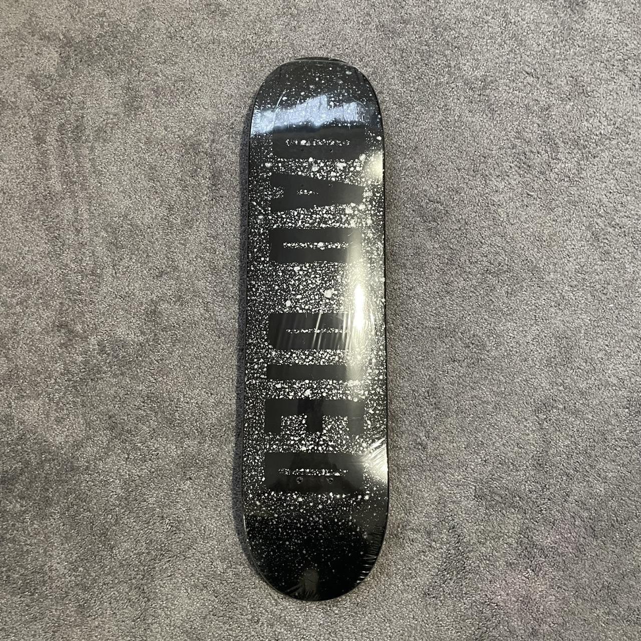 Supreme Supreme x Mark Flood Mom & Dad Died Full Set. Size ONE SIZE - 4 Thumbnail