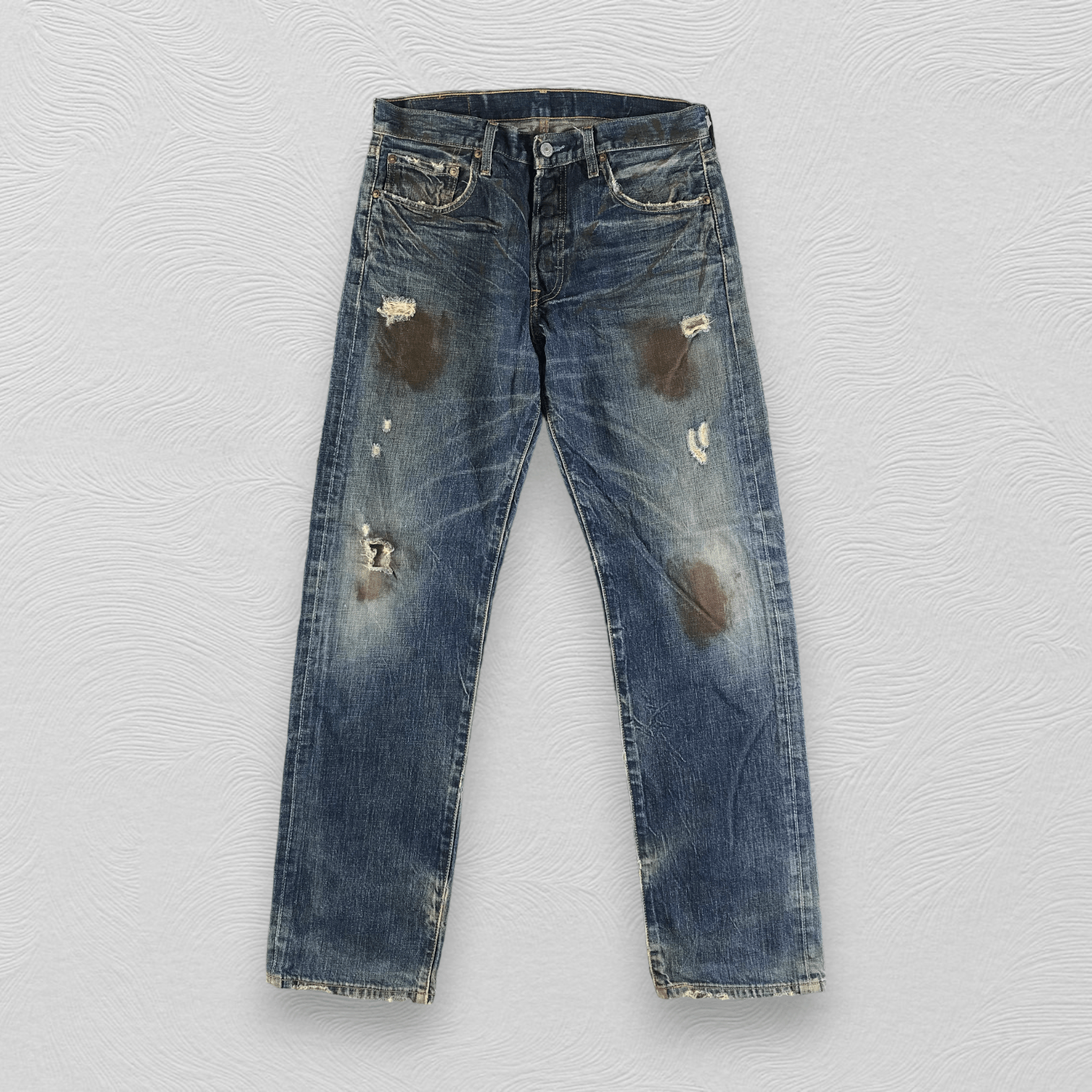 Levi's Vintage Levis 501 Jeans Distressed Denim KJ2947 Size US 32 / EU 48 - 1 Thumbnail