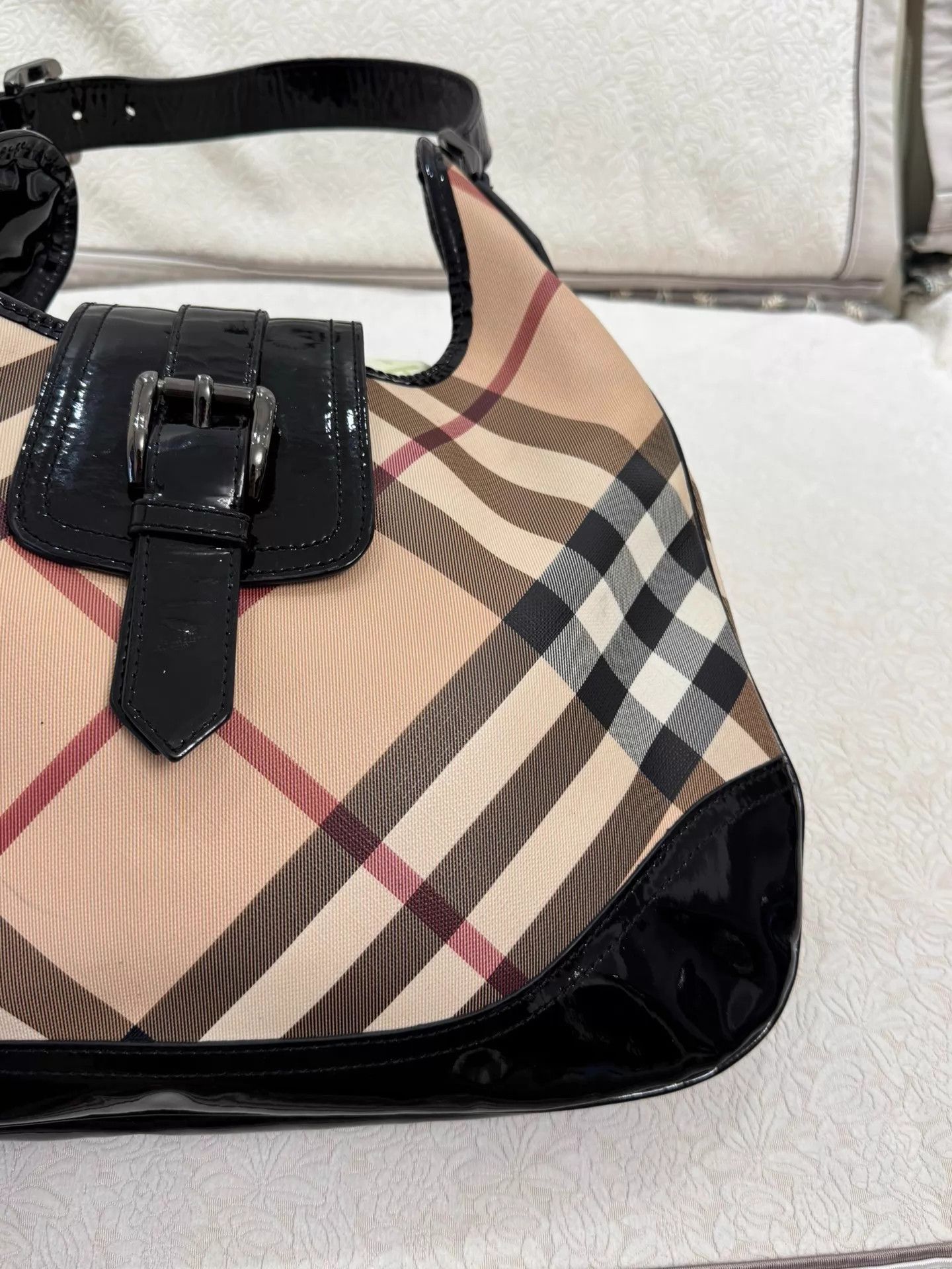 Burberry Burberry Classic Check Black Patent Leather Armpit Bag Size ONE SIZE - 3 Thumbnail