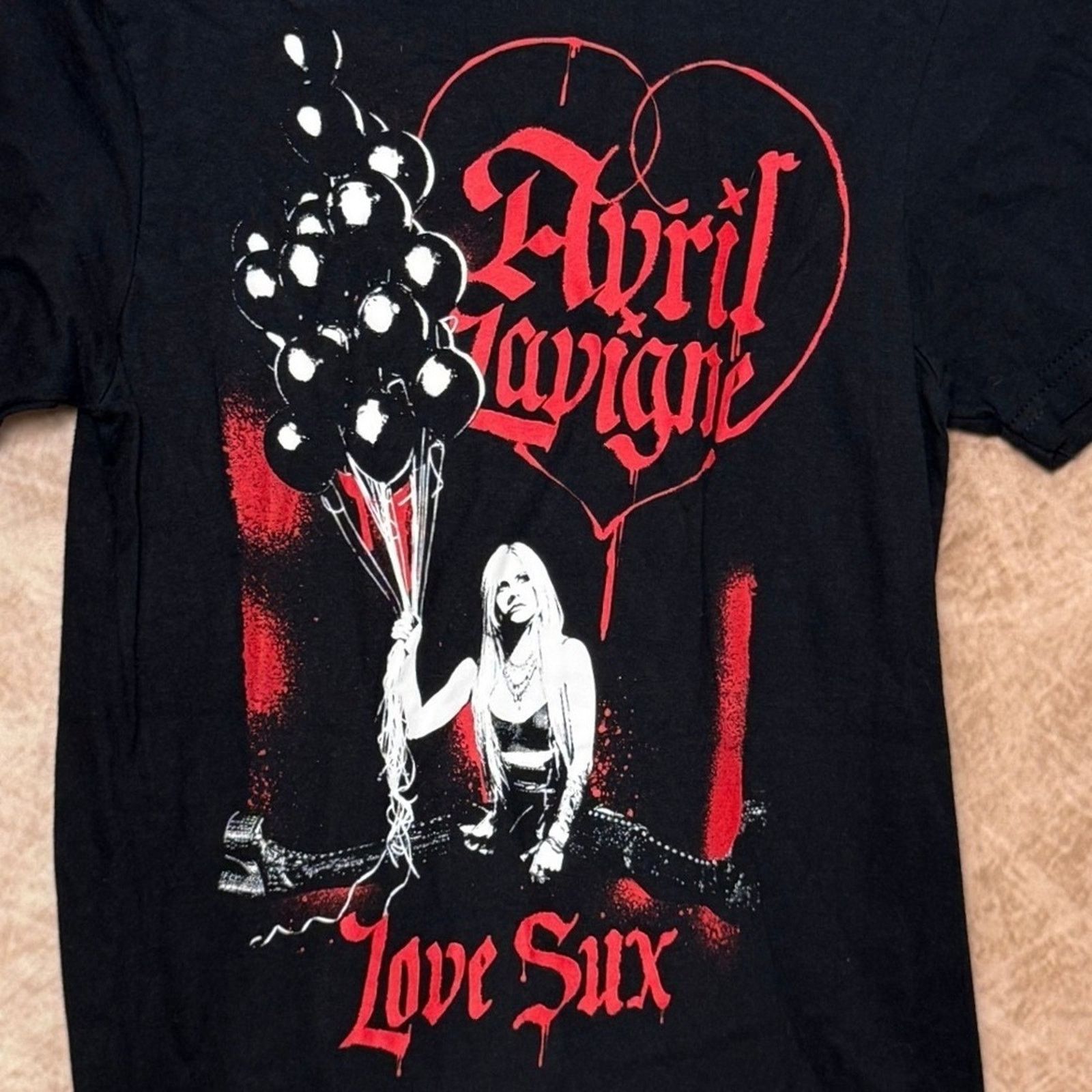 Other Avril Lavigne Love Sux Goth Punk Band T-Shirt XS NWOT Size XS / US 0-2 / IT 36-38 - 3 Thumbnail