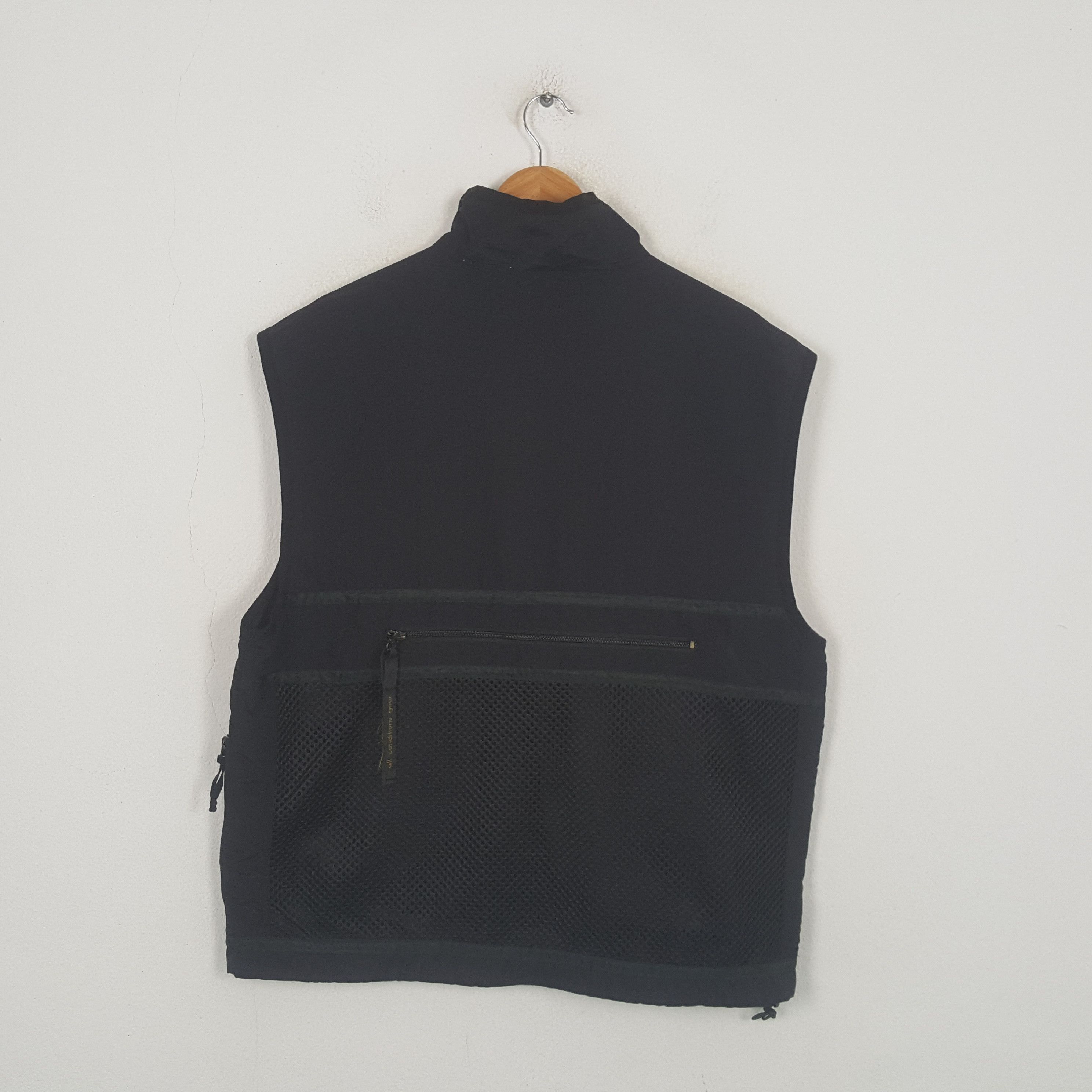 Nike Vintage ACC Nike Sportswear Style Vest C294N33 Size US L / EU 52-54 / 3 - 3 Thumbnail