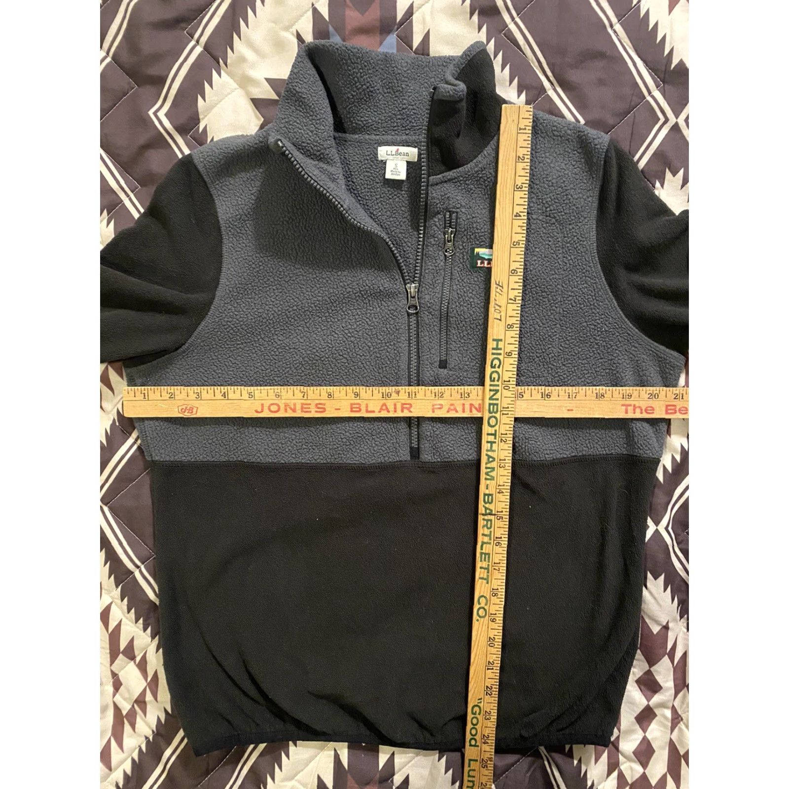 Vintage L.L. Bean Half Zip Pullover Polartec Fleece Jacket Black/Gray Adult Size Small Men Zip Jacket Fleece Modern Basic S Solid Black Gray Mens Size US S / EU 44-46 / 1 - 3 Thumbnail
