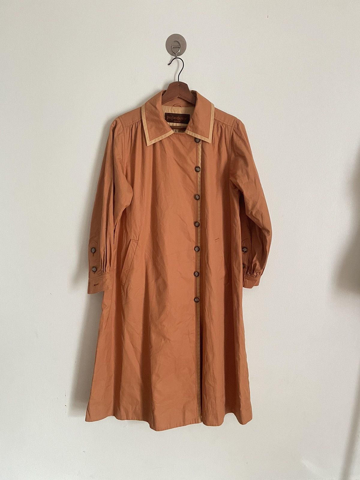 Yves Saint Laurent Vintage Yves Saint Laurent Button Long Coat Size M / US 6-8 / IT 42-44 - 1 Thumbnail