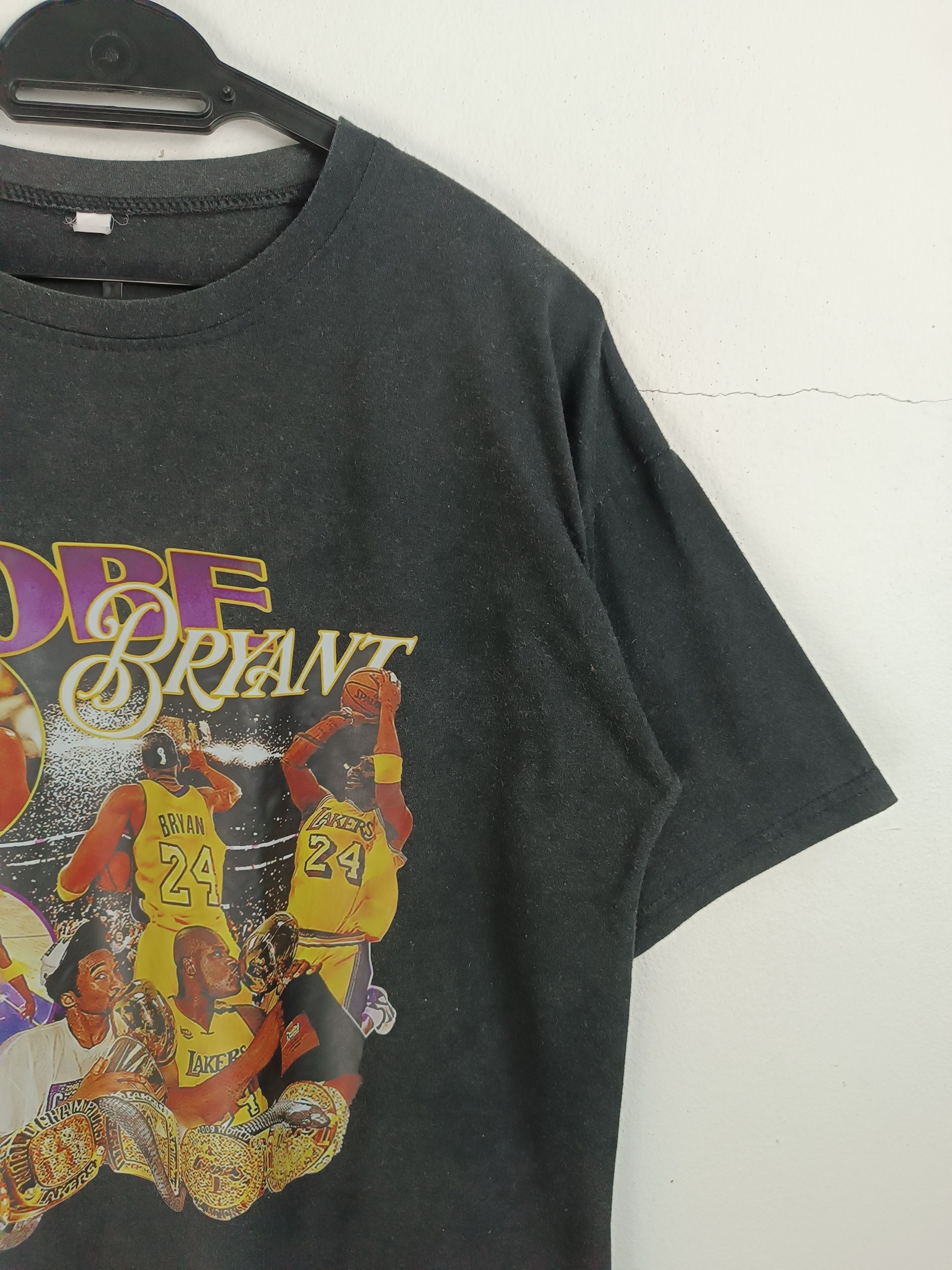 NBA VINTAGE KOBE BRYANT LAKERS RIP FADED TEE SHAQ LEBRON Size US M / EU 48-50 / 2 - 6 Thumbnail