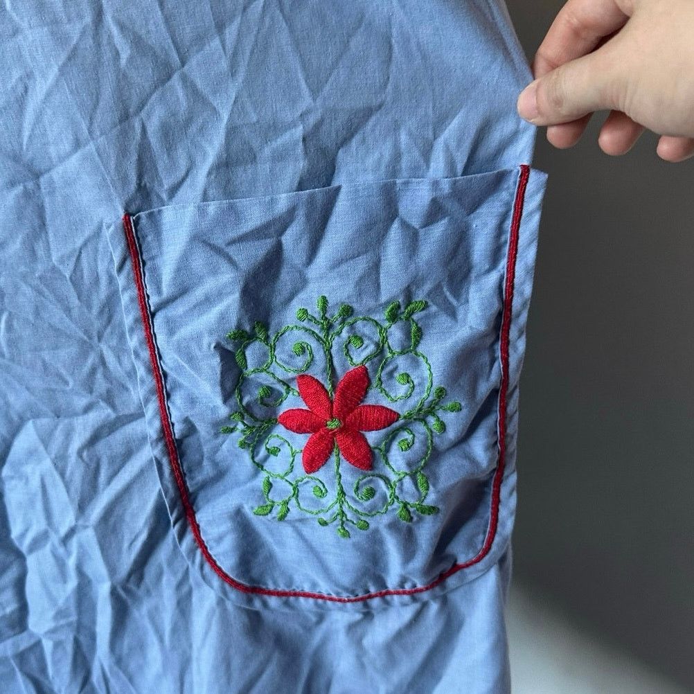 Other no brand blue button up red floral embroidered dress Size XL / US 12-14 / IT 48-50 - 2 Thumbnail