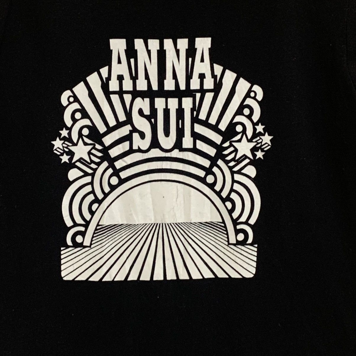 Japanese Brand Anna Sui Made In Usa Big Logo Shortsleeve Tee Size US XS / EU 42 / 0 - 5 Thumbnail
