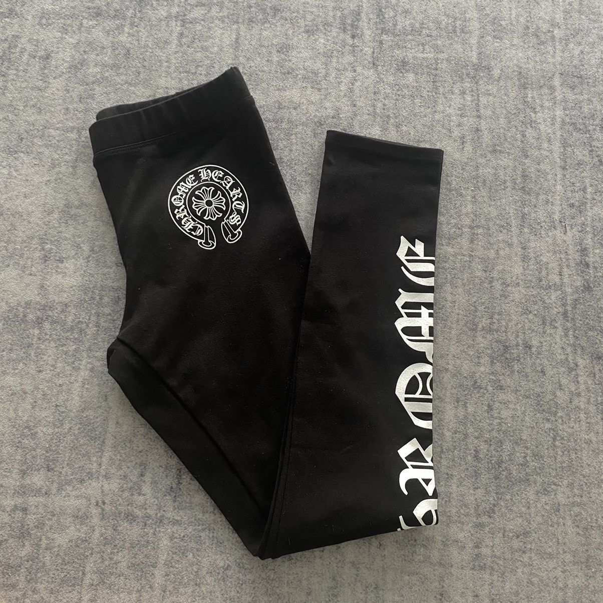 Chrome Hearts Chrome Hearts Scroll white print leggings black Size 25" / US 0 / IT 36 - 8 Thumbnail