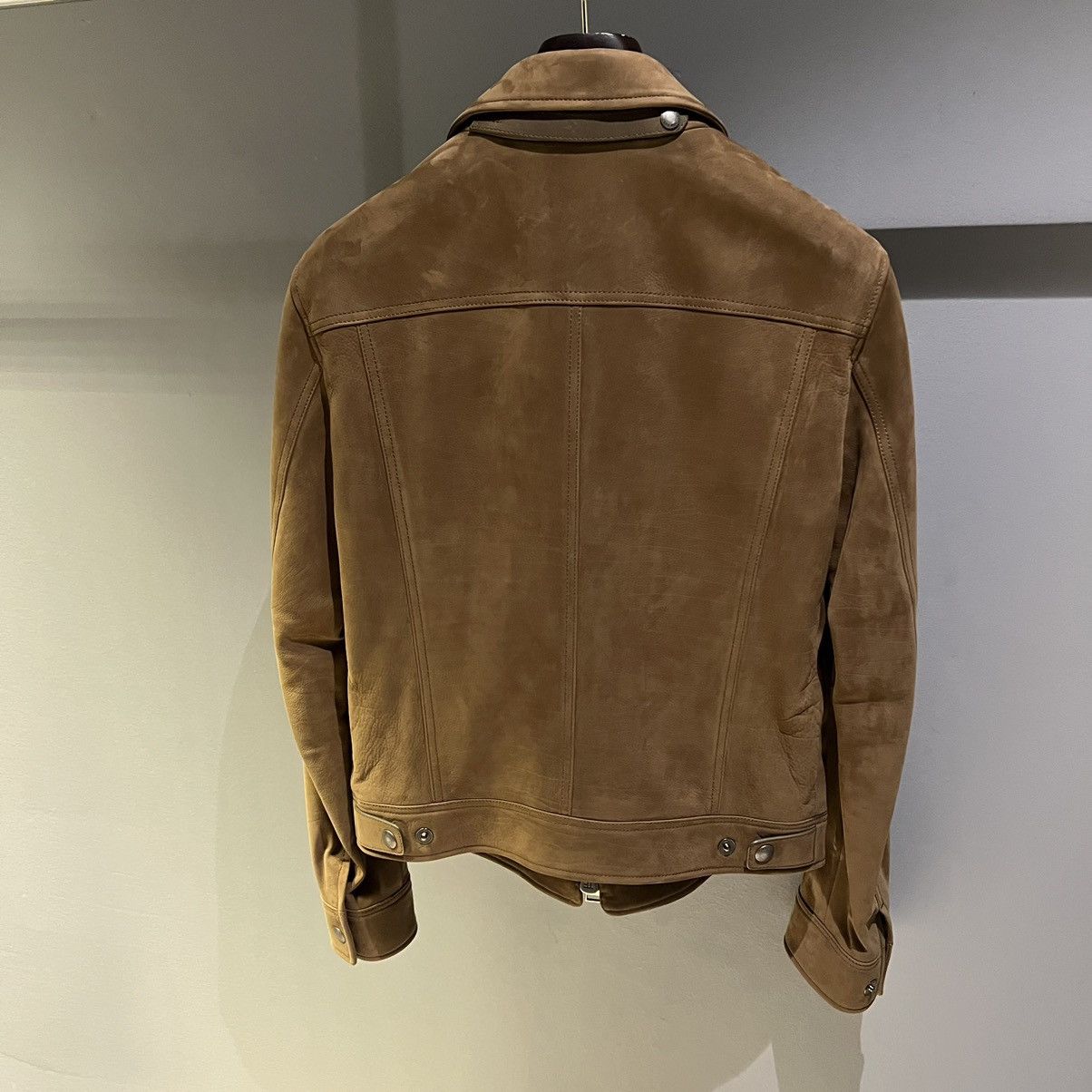 Tom Ford Tom Ford Suede Jacket in Medium Size US M / EU 48-50 / 2 - 2 Thumbnail