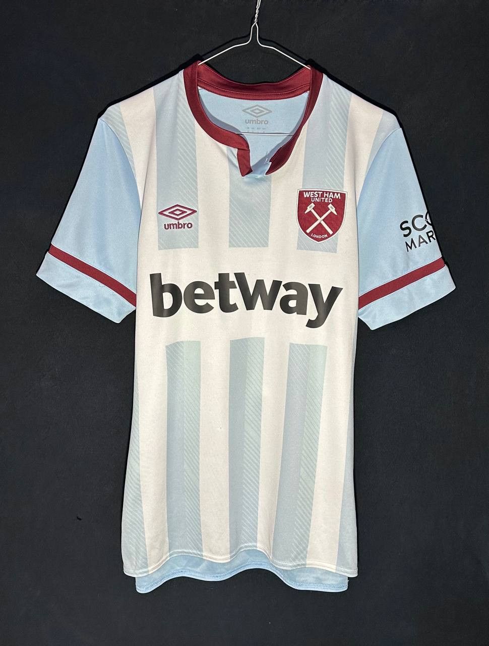 Umbro West Ham United Away 2021-2022 Umbro shirt football Jersey Size US M / EU 48-50 / 2 - 1 Thumbnail