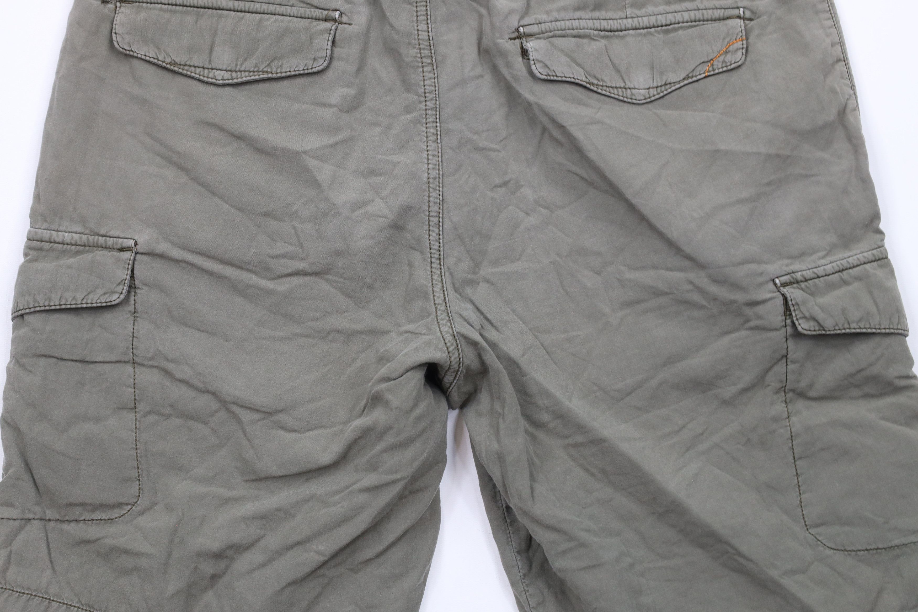 Tommy Bahama × Vintage Vintage Tommy Bahama Above Knee Cotton Cargo Shorts Green Size US 33 - 9 Thumbnail