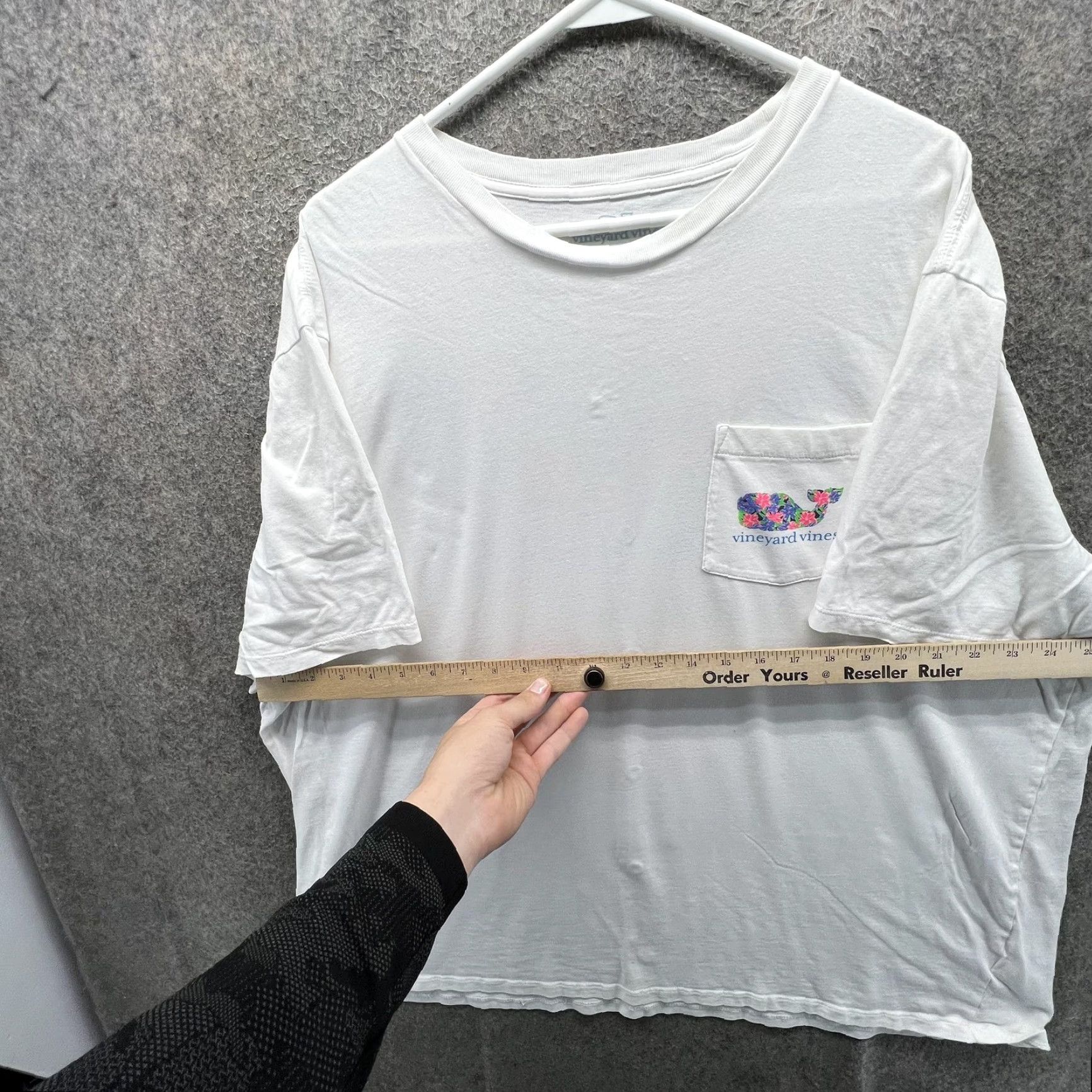 Vineyard Vines Vineyard Vines Shirt Mens 2XL White Floral Whale Pocket Tee Tagless Casual Shirt Size US XXL / EU 58 / 5 - 4 Thumbnail