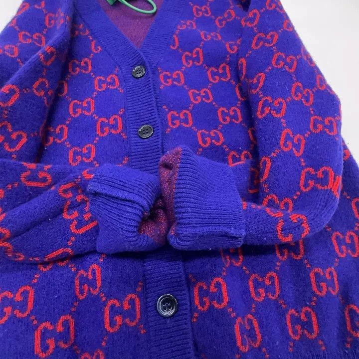 Gucci Gucci Gucci Kids Blue GG Embroidered V-Neck Sweater -2506 Size US S / EU 44-46 / 1 - 7 Thumbnail