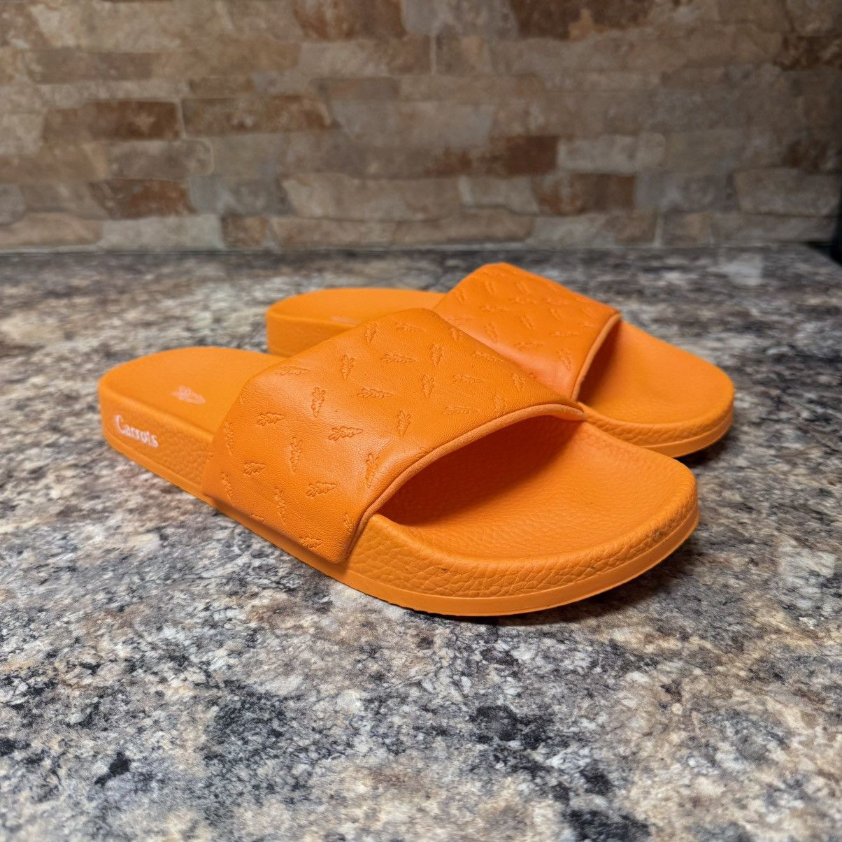 Carrots by Anwar Carrots Carrots Slide By Anwar Carrots Embossed Logo Sandals Size 10 Size US 10 / EU 43 - 1 Thumbnail