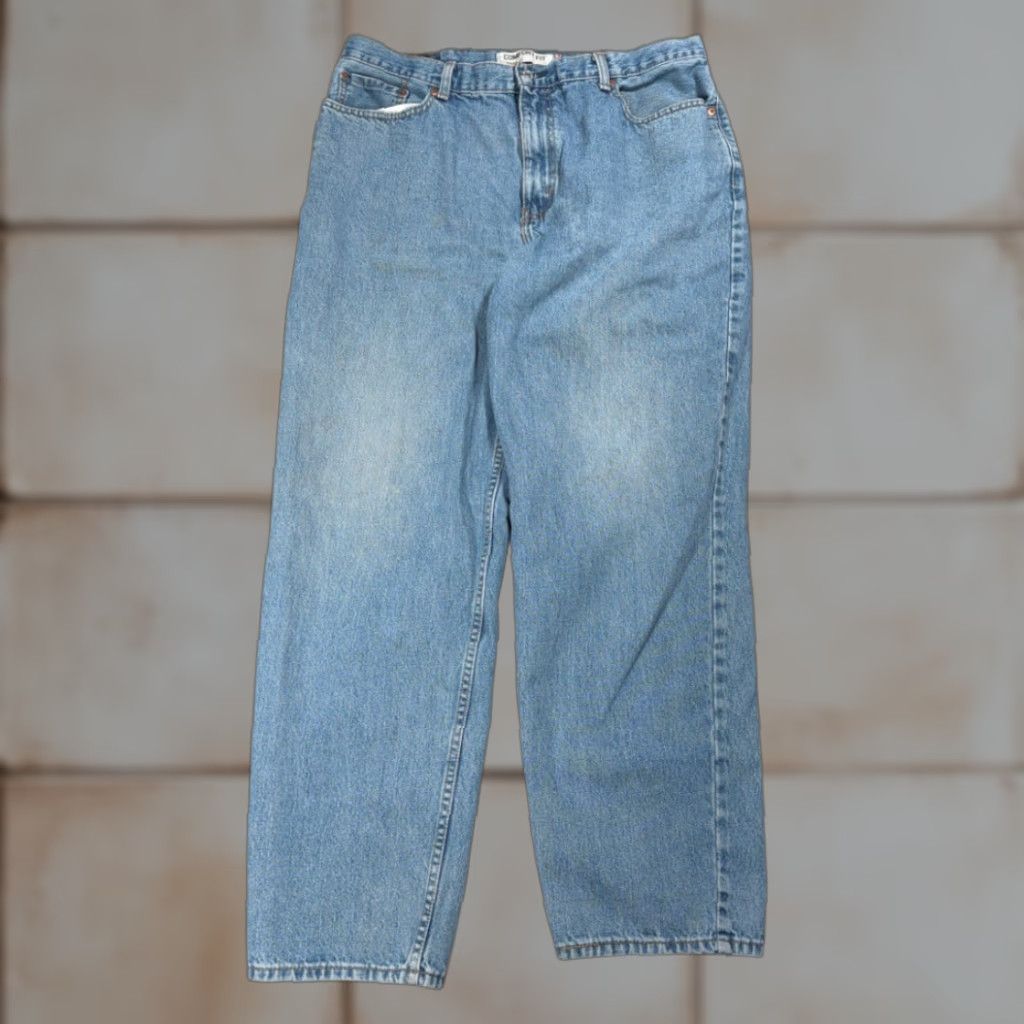 Levi's VINTAGE Levi's 560 Jeans Mens 38x32 Light Wash Comfort Fit Tapered 5-Pocket Denim Blue Size US 38 / EU 54 - 1 Thumbnail