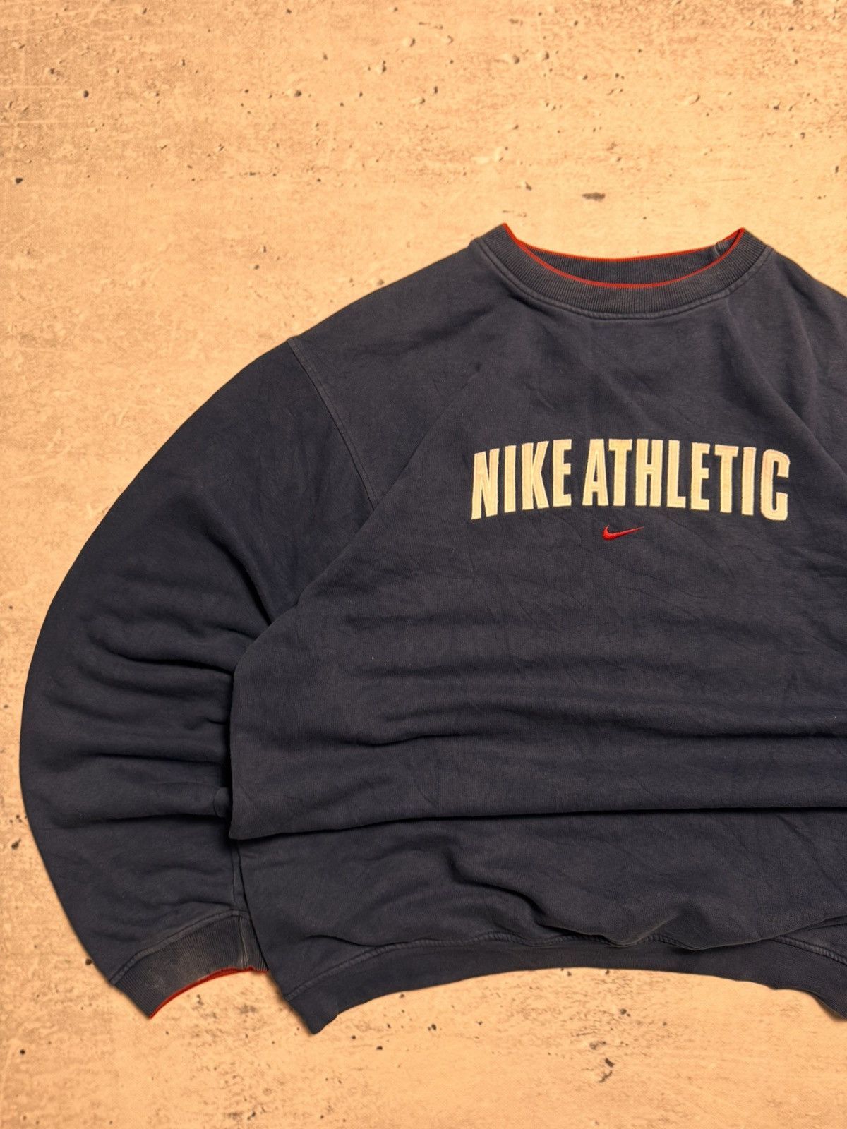 Nike × Vintage NIKE ATHLETIC VINTAGE CENTER LOGO OVERSIZE BOXY SWEATSHIRT Size US XL / EU 56 / 4 - 2 Thumbnail