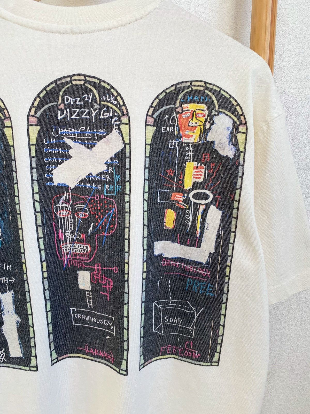 H&M × Jean-Michel Basquiat × Who Decides War WHO DECIDES WAR x BASQUIAT x H&M RELAXED FIT COTTON T-SHIRT Size US M / EU 48-50 / 2 - 17 Thumbnail