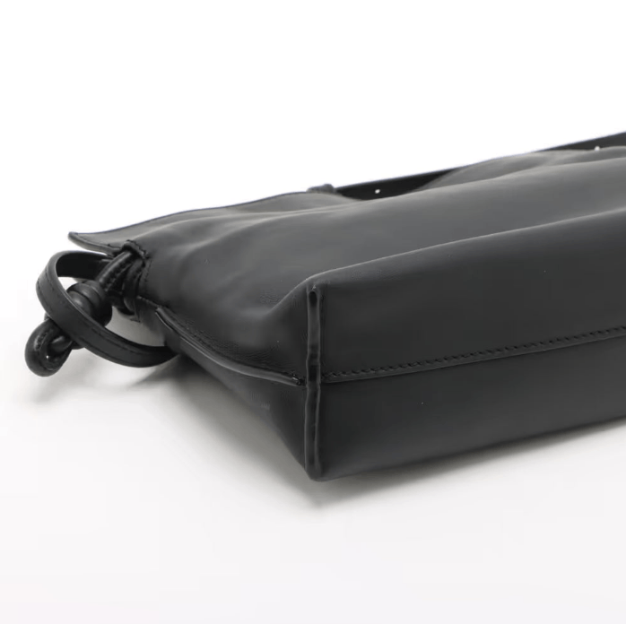 Loewe Flamenco Clutch Mini Leather Shoulder Bag Size ONE SIZE - 4 Thumbnail