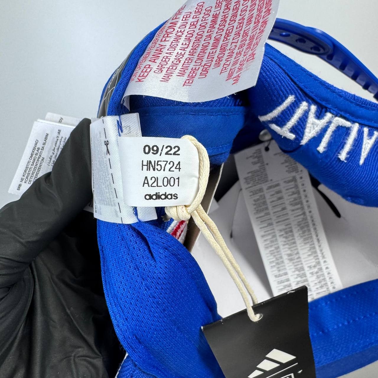 Adidas Adidas Italy FIGC Snapback Cap Blue Youth NWT Football Hat Size ONE SIZE - 7 Thumbnail