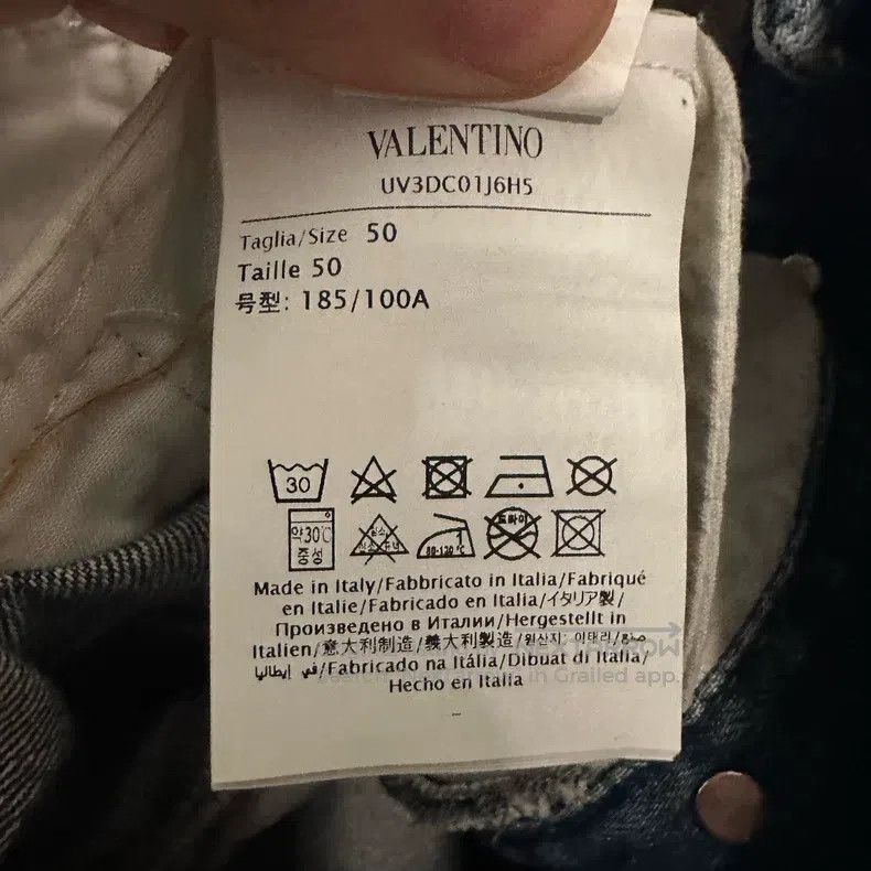 Valentino Valentino Classic big LOGO washed denim jacket Size US M / EU 48-50 / 2 - 4 Thumbnail