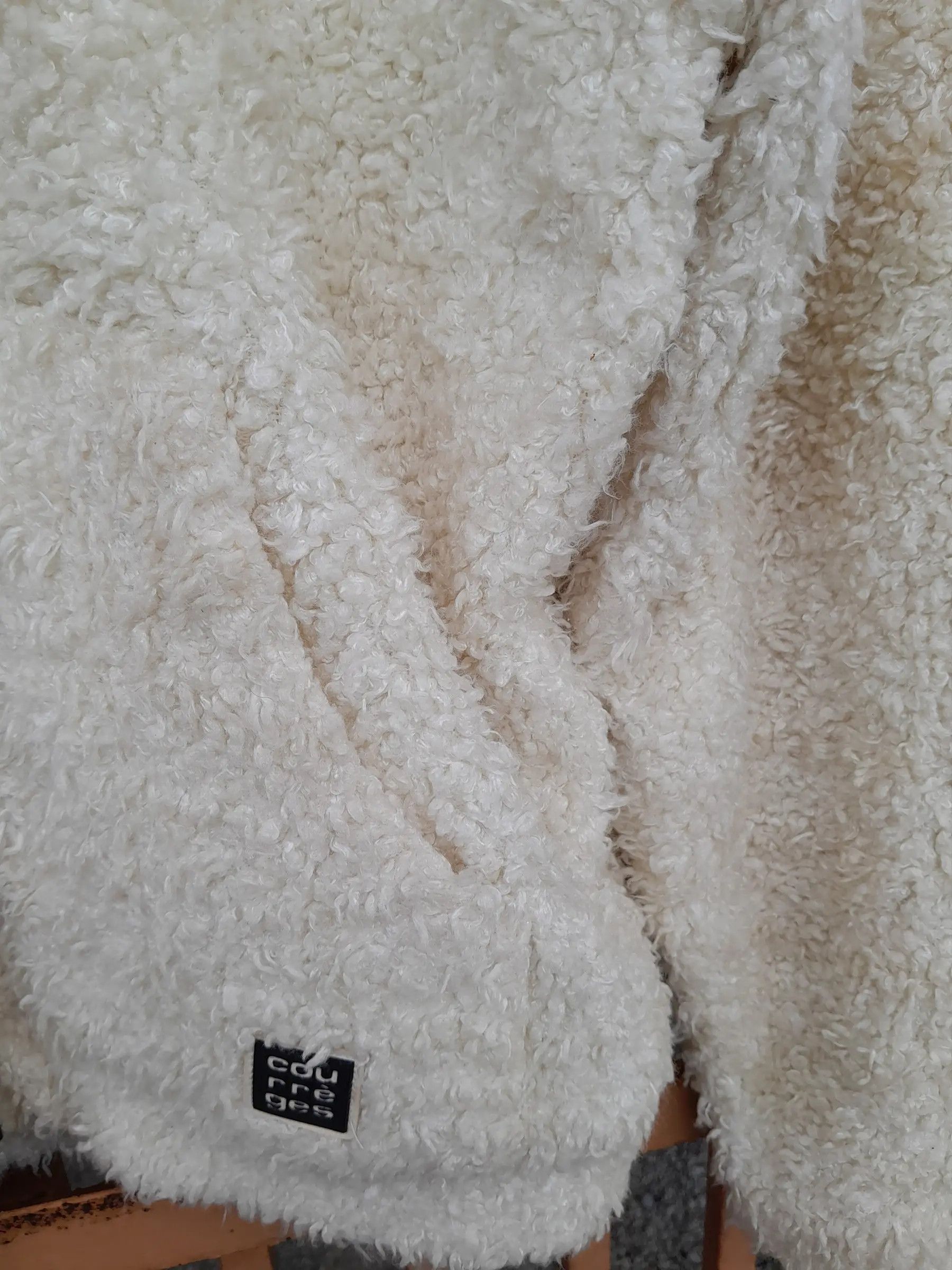 Courreges COURREGES SWEATER JACKET SHERPA Size S / US 4 / IT 40 - 6 Thumbnail