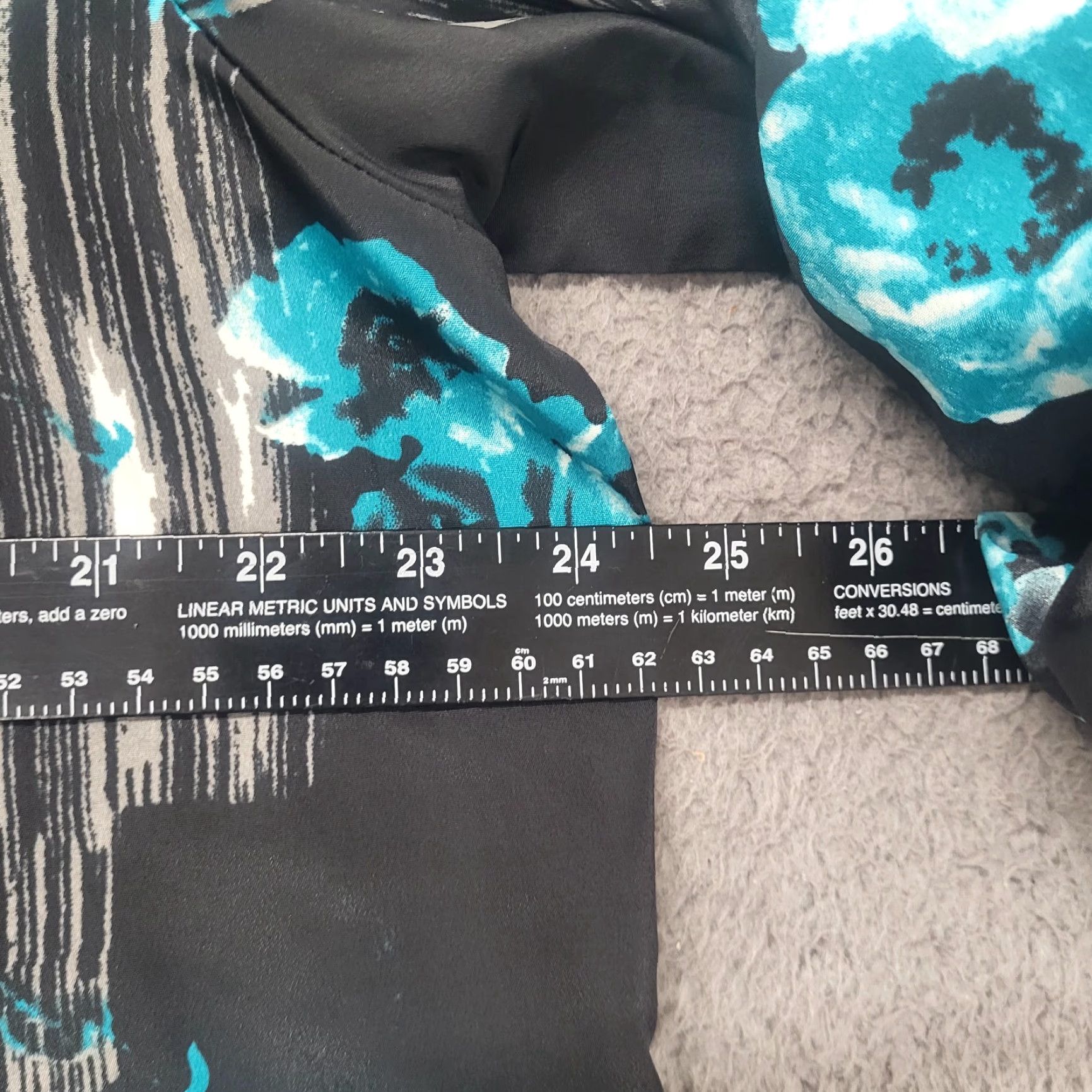 Vintage Larry Levine Blouse Women's XL Black Blue Floral Keyhole Neckline Preppy Tunic, Long Sleeve, Polyester, Regular Fit Size XL / US 12-14 / IT 48-50 - 7 Thumbnail