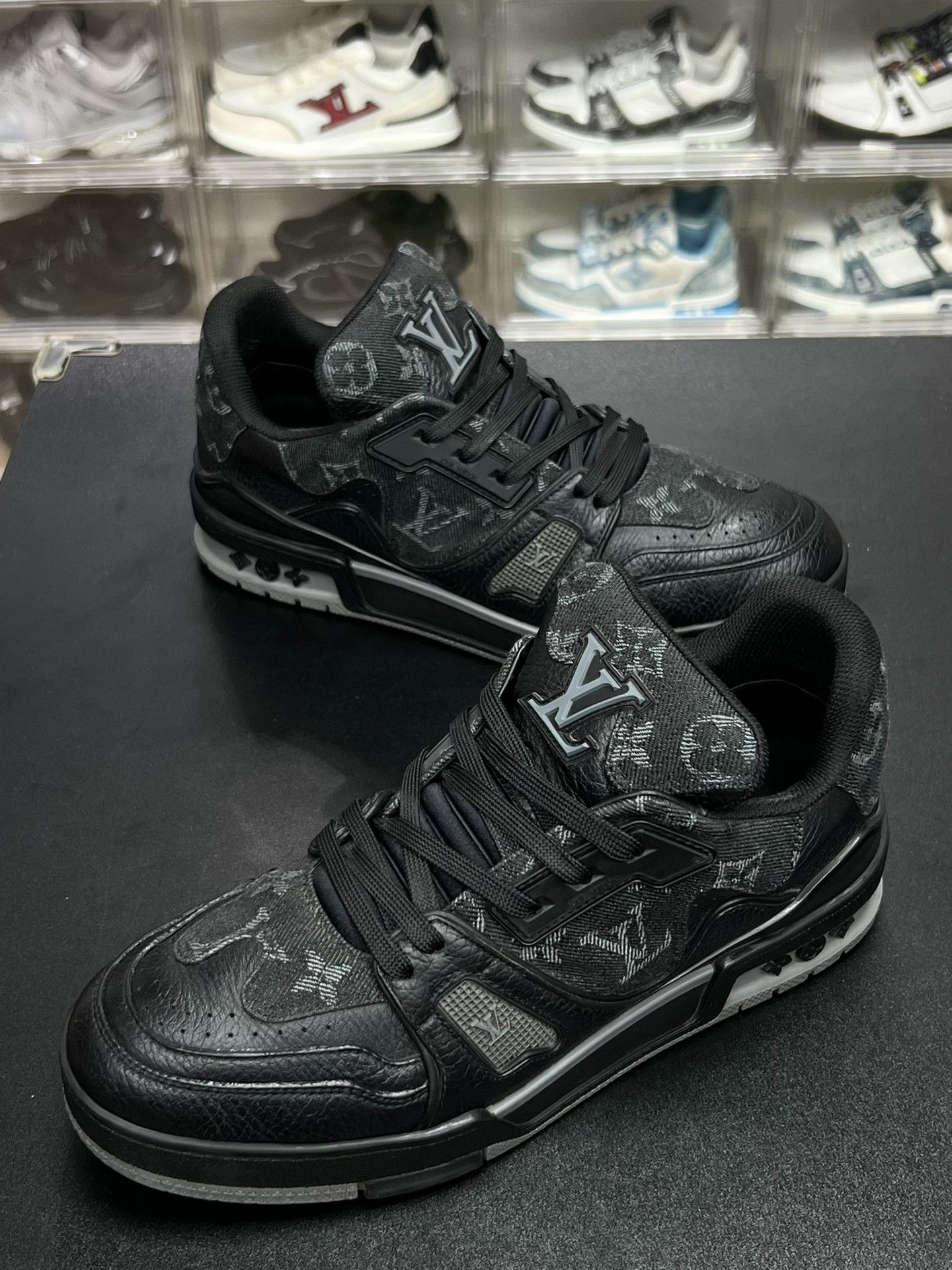 Louis Vuitton Louis Vuitton Training Denim Black Lowtop Sneakers 5.5 Men Size US 5.5 / EU 38 - 1 Thumbnail