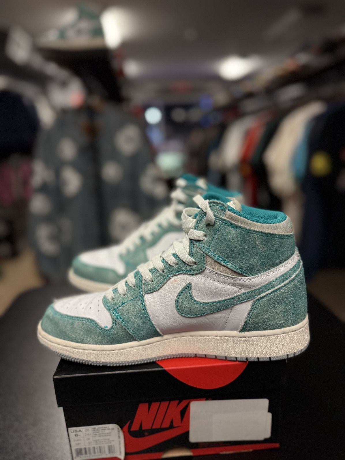 Jordan Brand × Nike Jordan 1 Turbo Green Size 6Y/7.5W (GS) Size US 6 / EU 39 - 6 Thumbnail