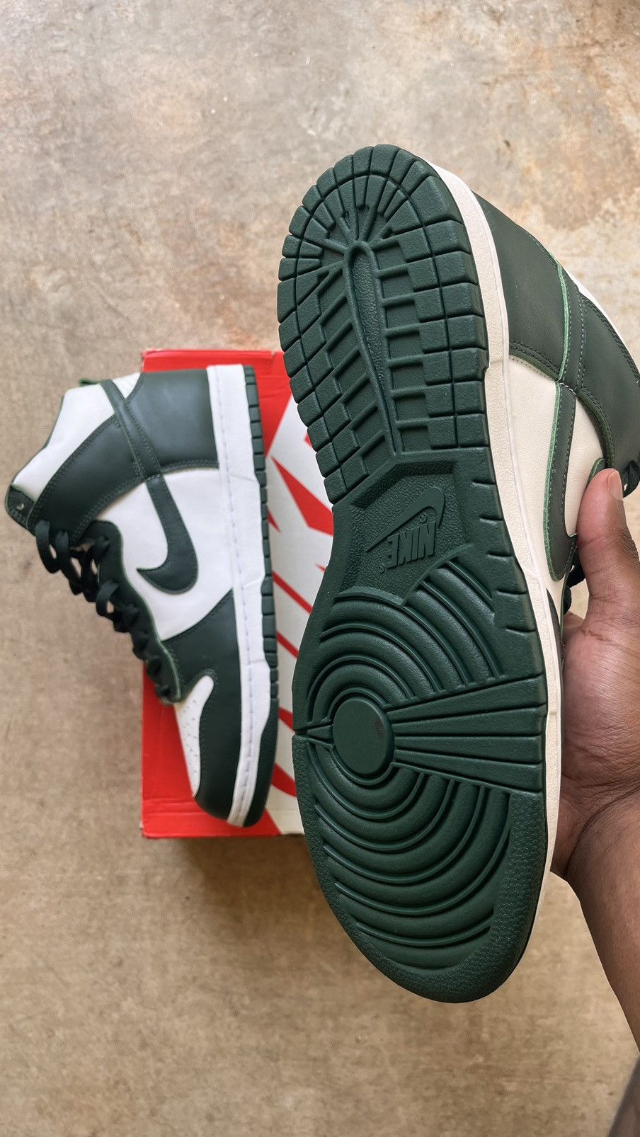 Nike Nike Dunk High “Spartan Green” Size US 12 / EU 45 - 5 Thumbnail