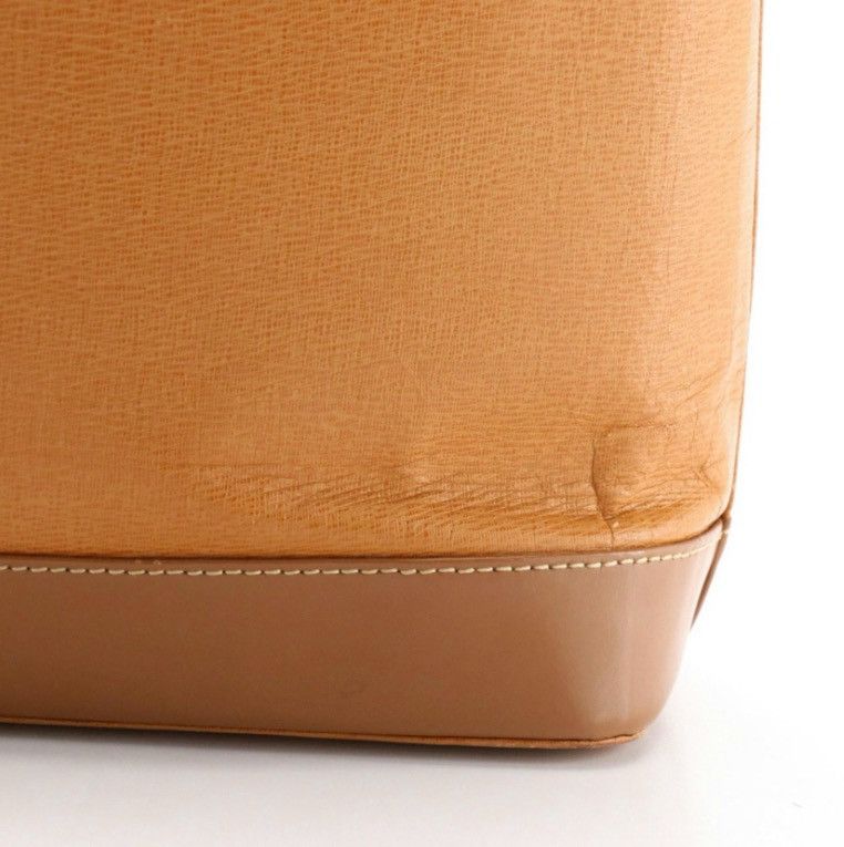 Burberry Burberry Brown Textured Leather Shoulder Bag Logo Lining Size ONE SIZE - 8 Thumbnail