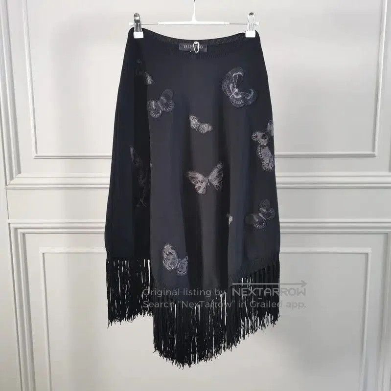 Valentino Valentino Irregular Black Skirt for Women . Size 23" - 1 Thumbnail