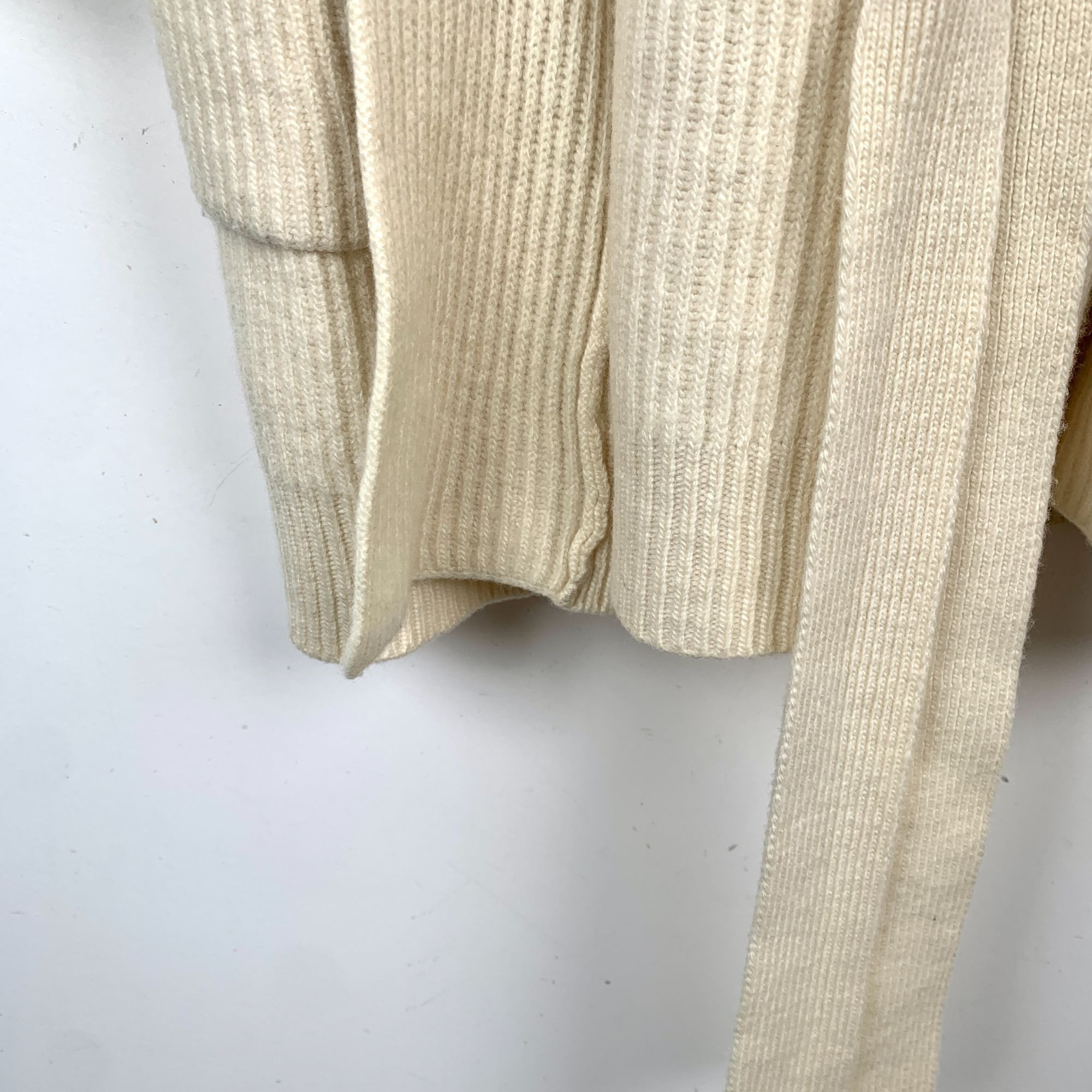 Max Mara MaxMara Beige Belted Waist & Pockets Cardigan Size S / US 4 / IT 40 - 4 Thumbnail