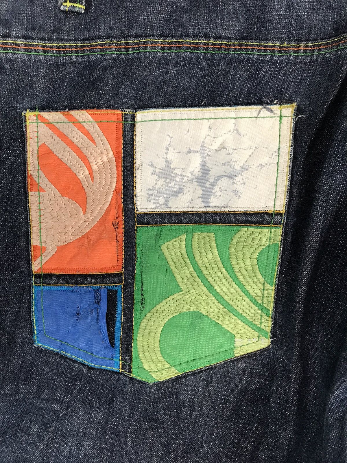 Coogi × Vintage Vintage Coogi embroidered denim short Size US 39 - 10 Thumbnail