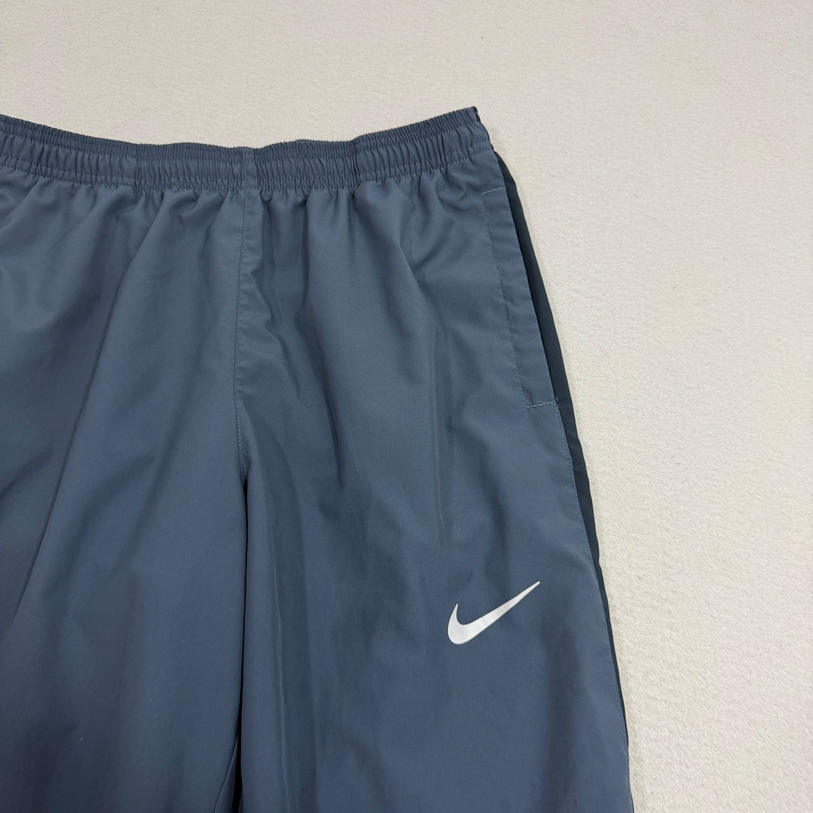 Nike Nike Woven Stripe Pants Men's Medium Blue Outdoor Running Size US 28 / EU 44 - 3 Thumbnail