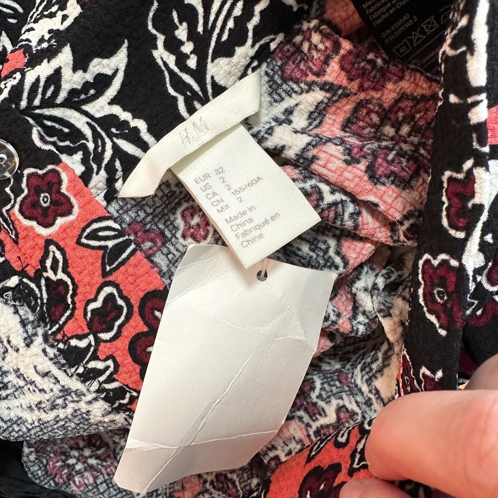 H&M NWT H&M Flare Floral Print Pleated Midi-Skirt Pockets 2 Size 26" / US 2 / IT 38 - 7 Thumbnail
