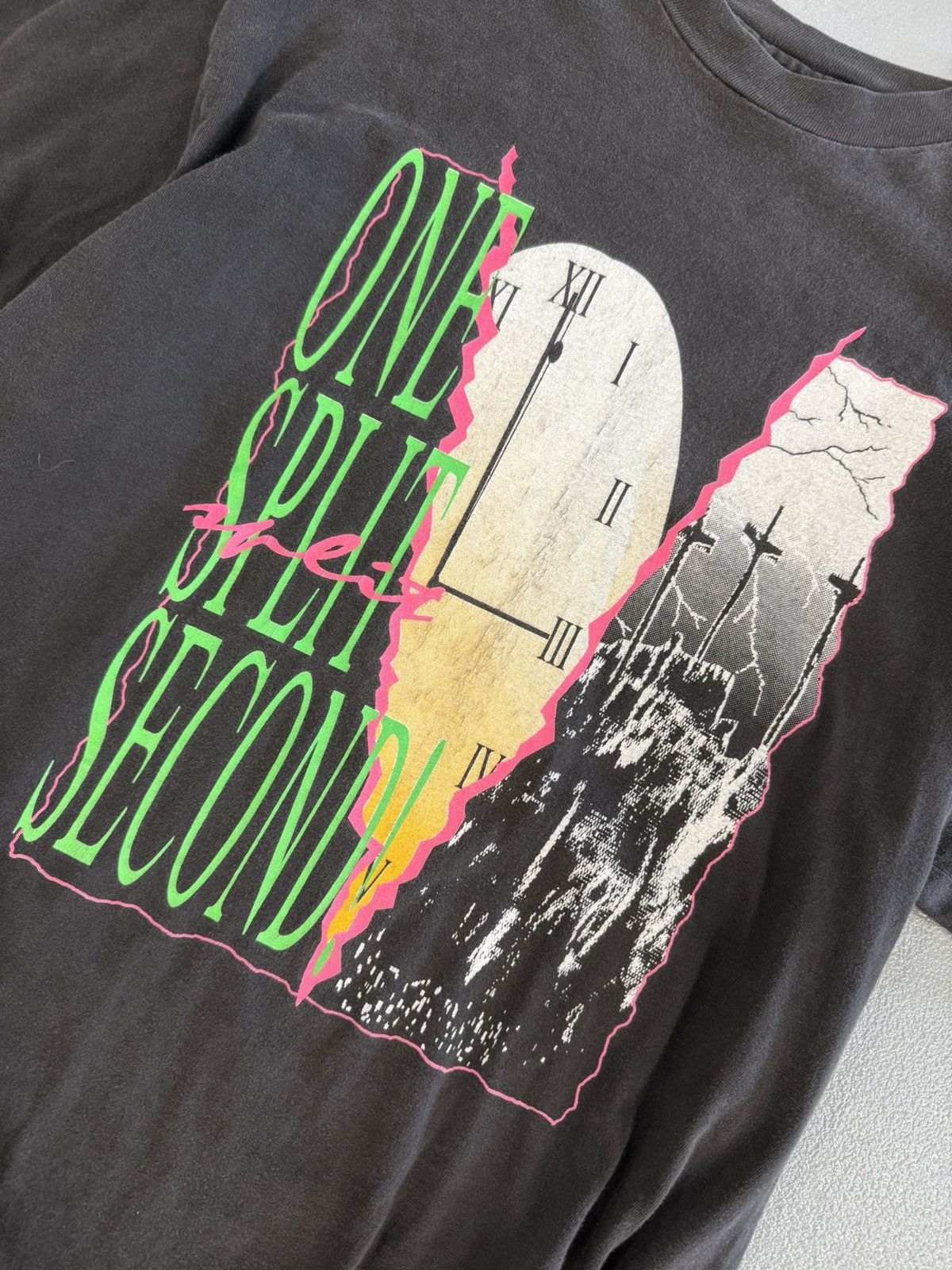 Vintage Vintage Jesus Faded One Split Second 90s Tee Grail Rare Size US XL / EU 56 / 4 - 2 Thumbnail