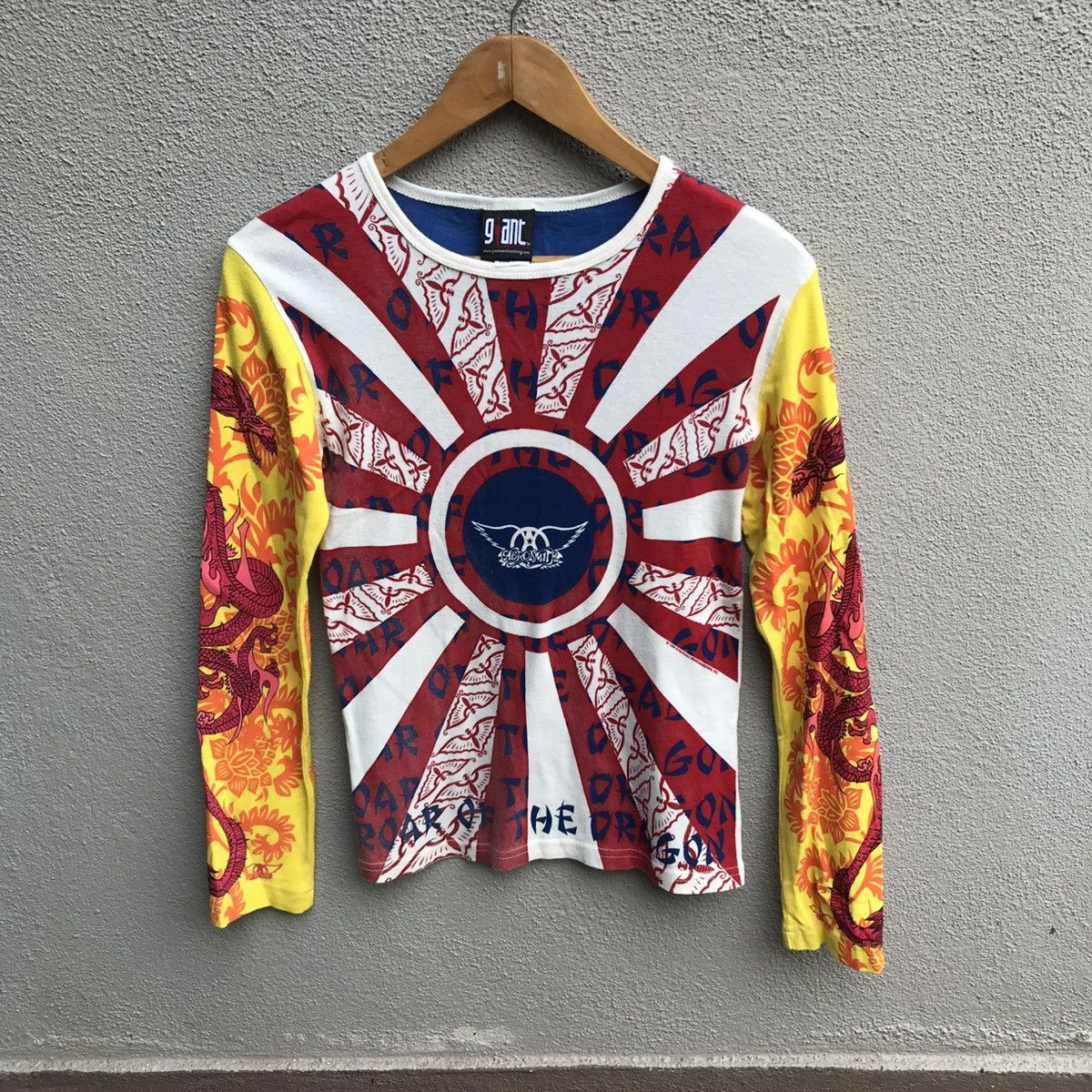 Band Tees × Vintage Vintage rare 90s AEROSMITH band tee all over print Size S / US 4 / IT 40 - 1 Thumbnail