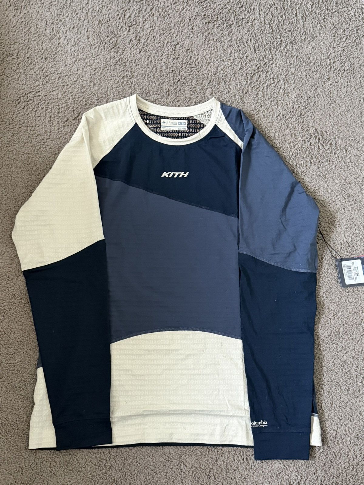 Columbia × Kith Kith x Colombia base layer Size US XXL / EU 58 / 5 - 1 Thumbnail