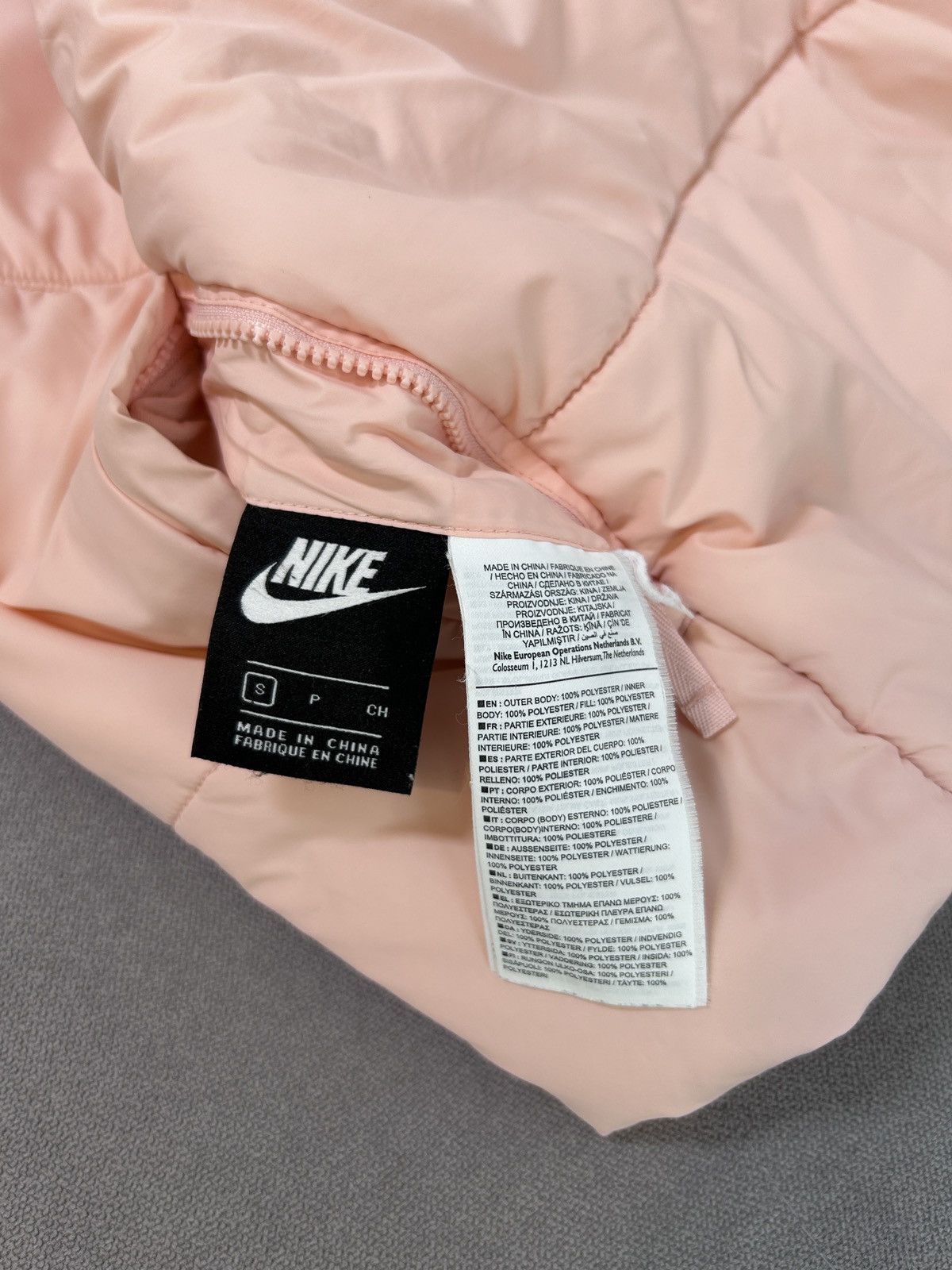 Nike × Vintage Vintage Y2K Nike Nylon Drill Puffer Jacket Swoosh Size S / US 4 / IT 40 - 7 Thumbnail