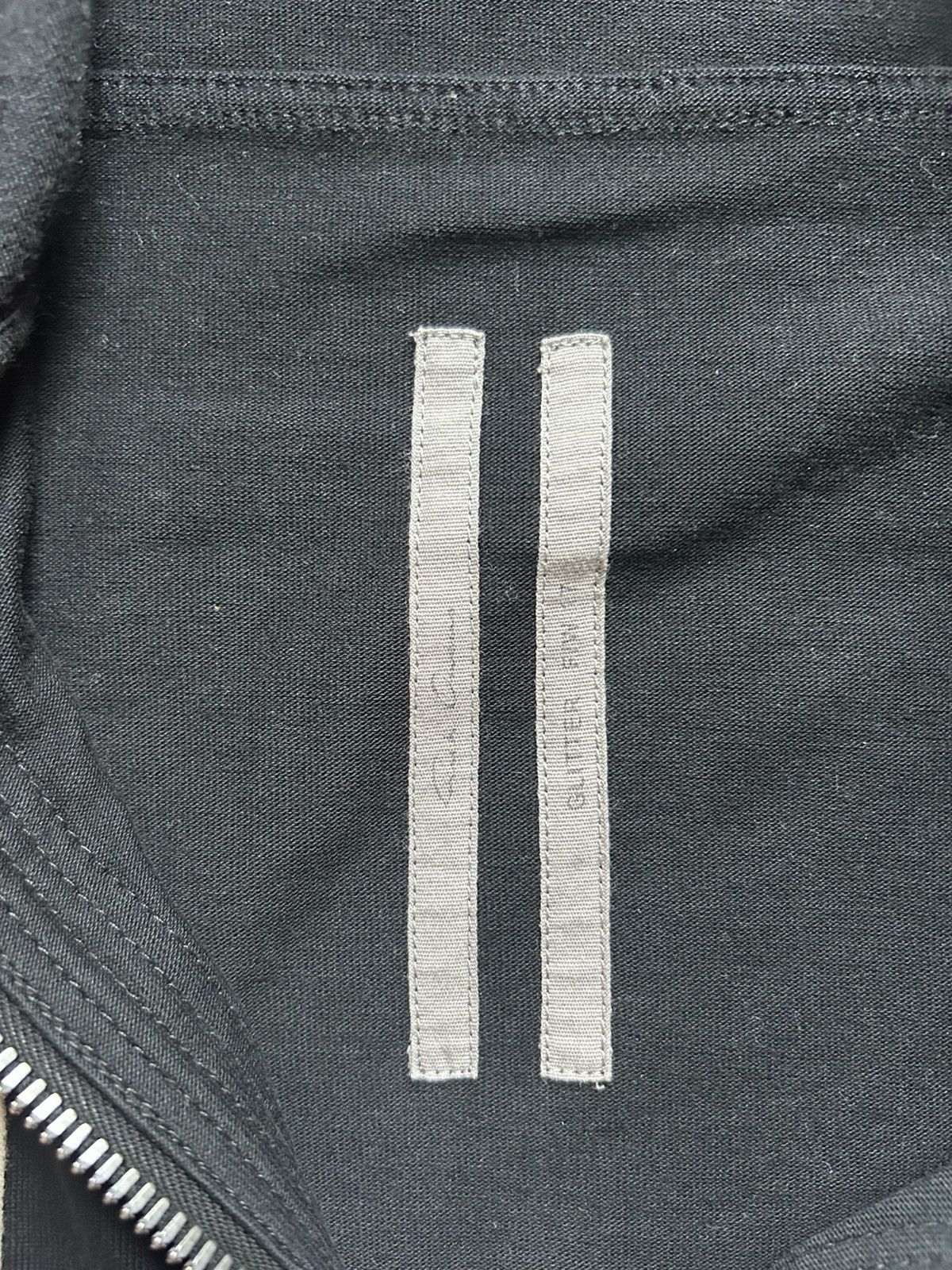 Rick Owens Rick Owens FW17 Glitter Drawstrings Hoodie Size US S / EU 44-46 / 1 - 2 Thumbnail