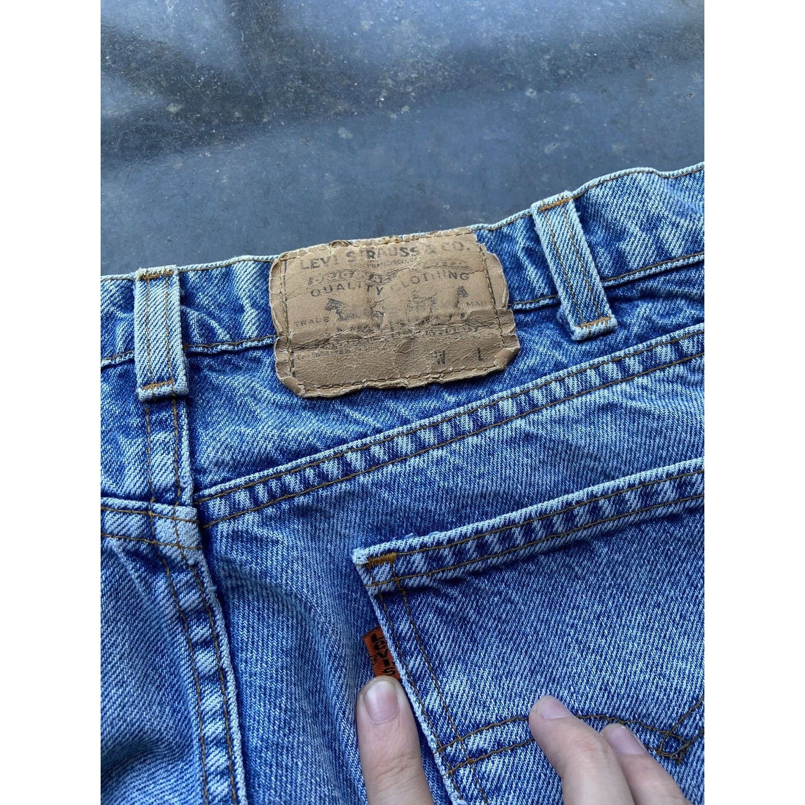 Levi's × Vintage Crazy Vintage Thrashed Levis Orange Tab Blue Jeans 32x32 Size US 32 / EU 48 - 3 Thumbnail