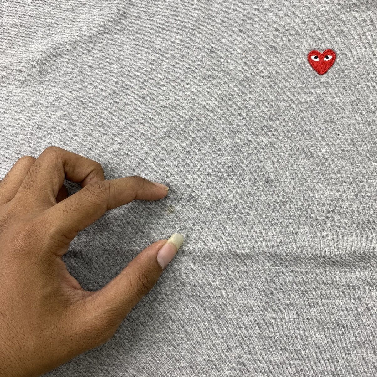 Comme des Garcons PLAY AD2021 Comme des Garçons Play CDG Small Heart Logo Tee Size US S / EU 44-46 / 1 - 7 Thumbnail
