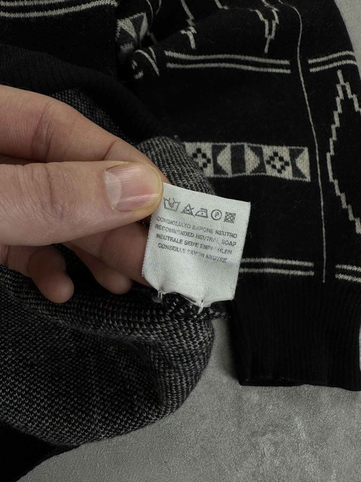 Vintage GIUNGO UOMO Vintage wool hooded sweater size 52 Size US L / EU 52-54 / 3 - 14 Thumbnail