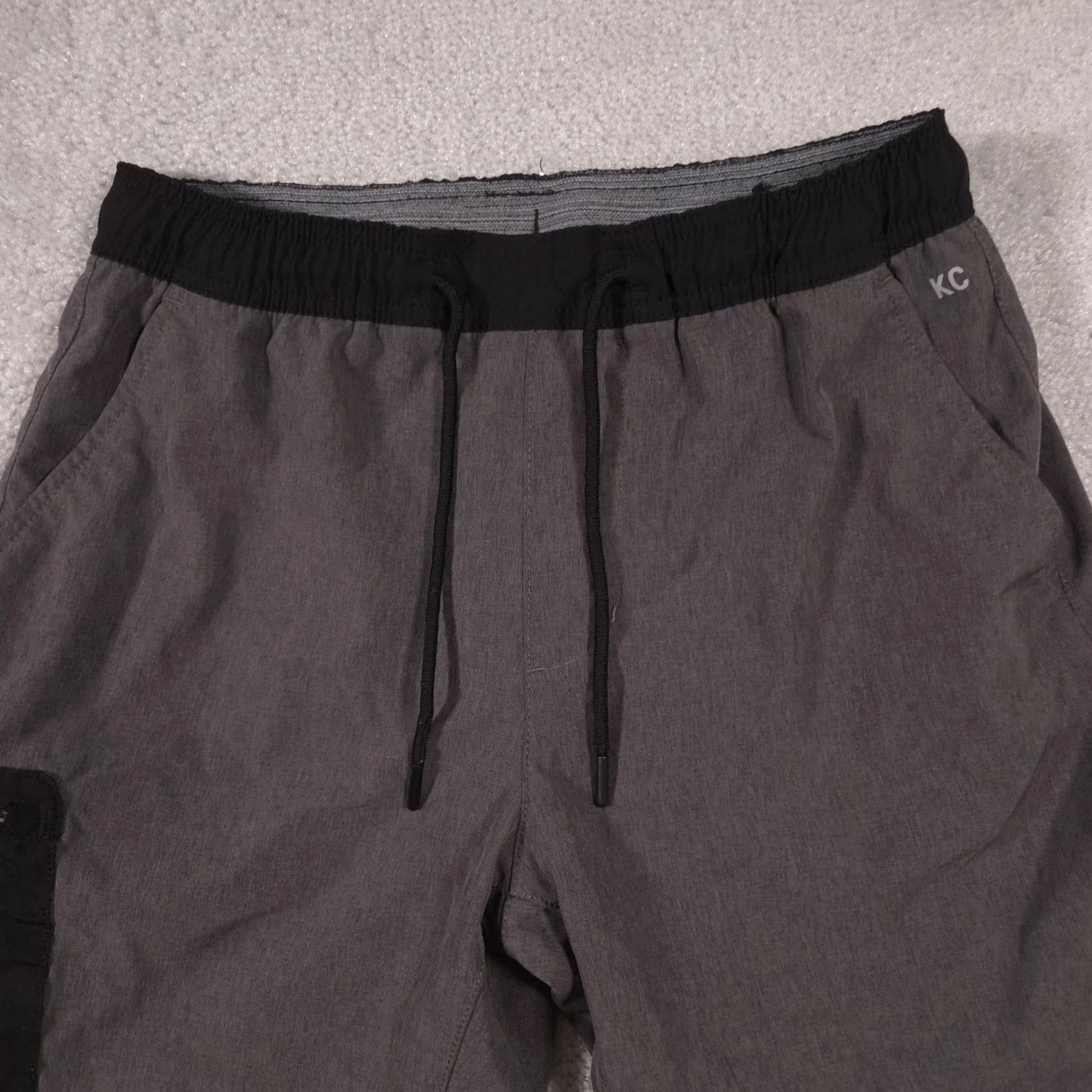 Kenneth Cole Kenneth Cole Shorts Mens Small Gray Black Hybrid Athletic Cargo Pocket Stretch Size US 29 - 3 Thumbnail