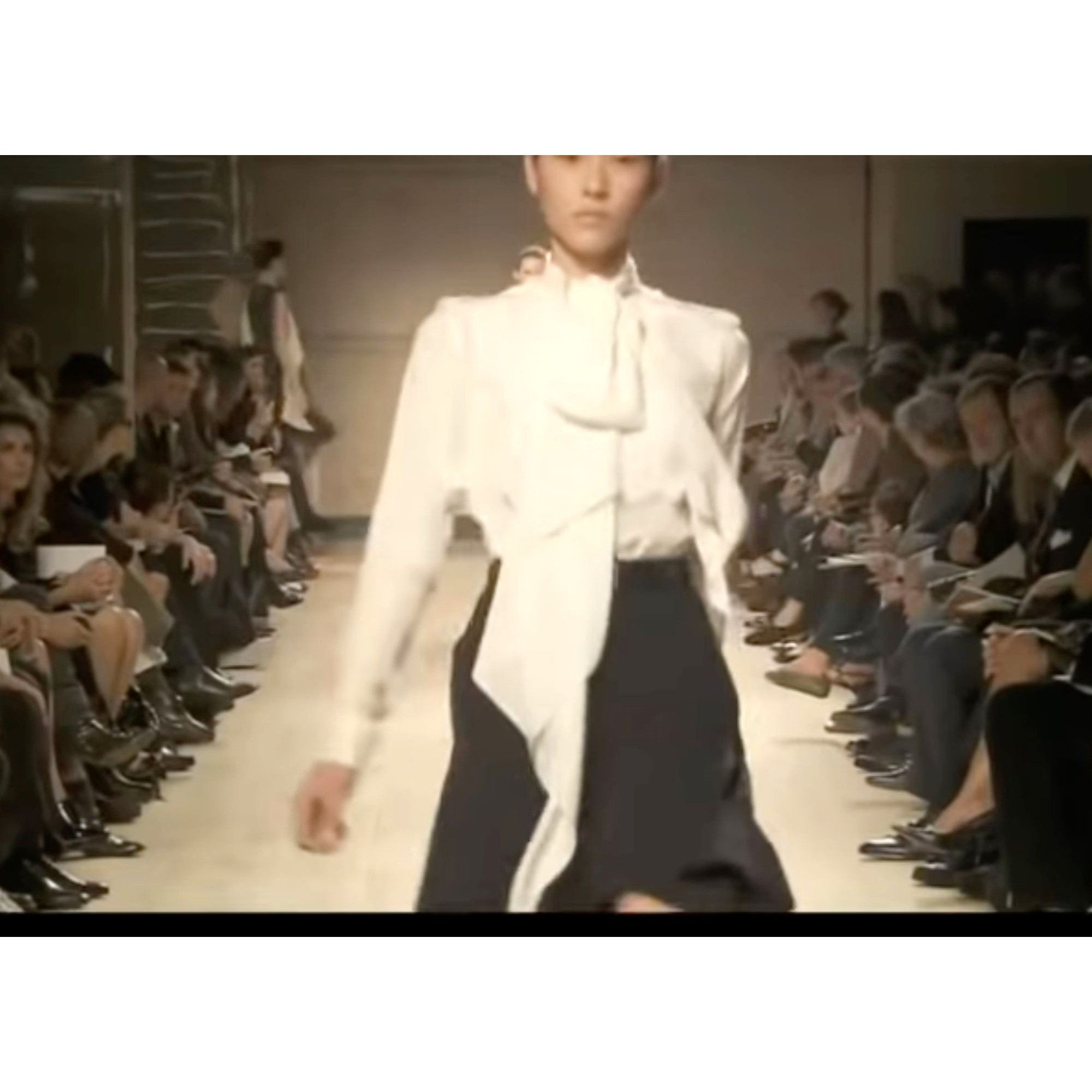 Celine SS 2010 Off-White Silk Panel Shirt Size XS / US 0-2 / IT 36-38 - 3 Thumbnail