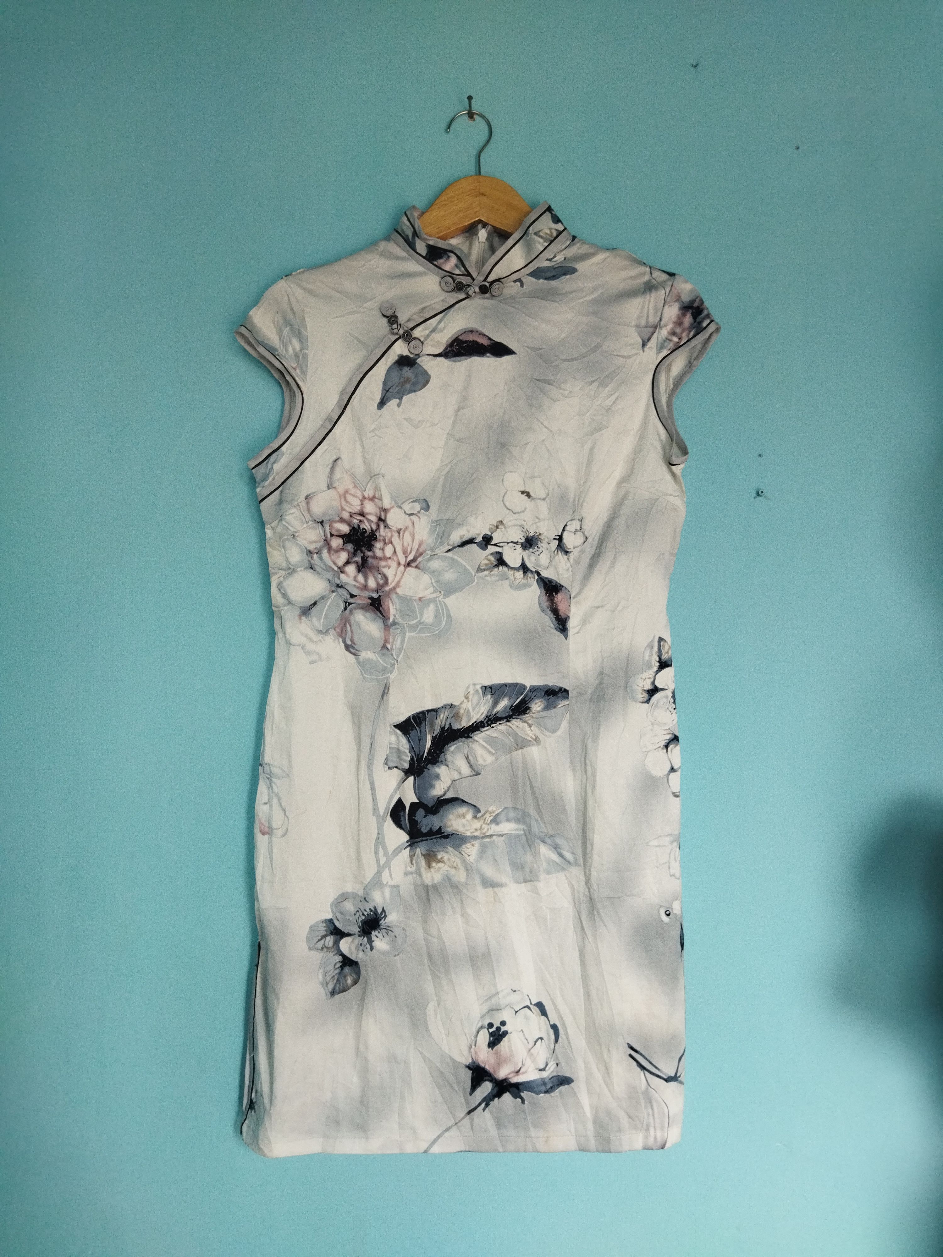 Japanese Brand Floral Qipao Cheongsam Dress – Classic Chinese Style Size M / US 6-8 / IT 42-44 - 1 Thumbnail