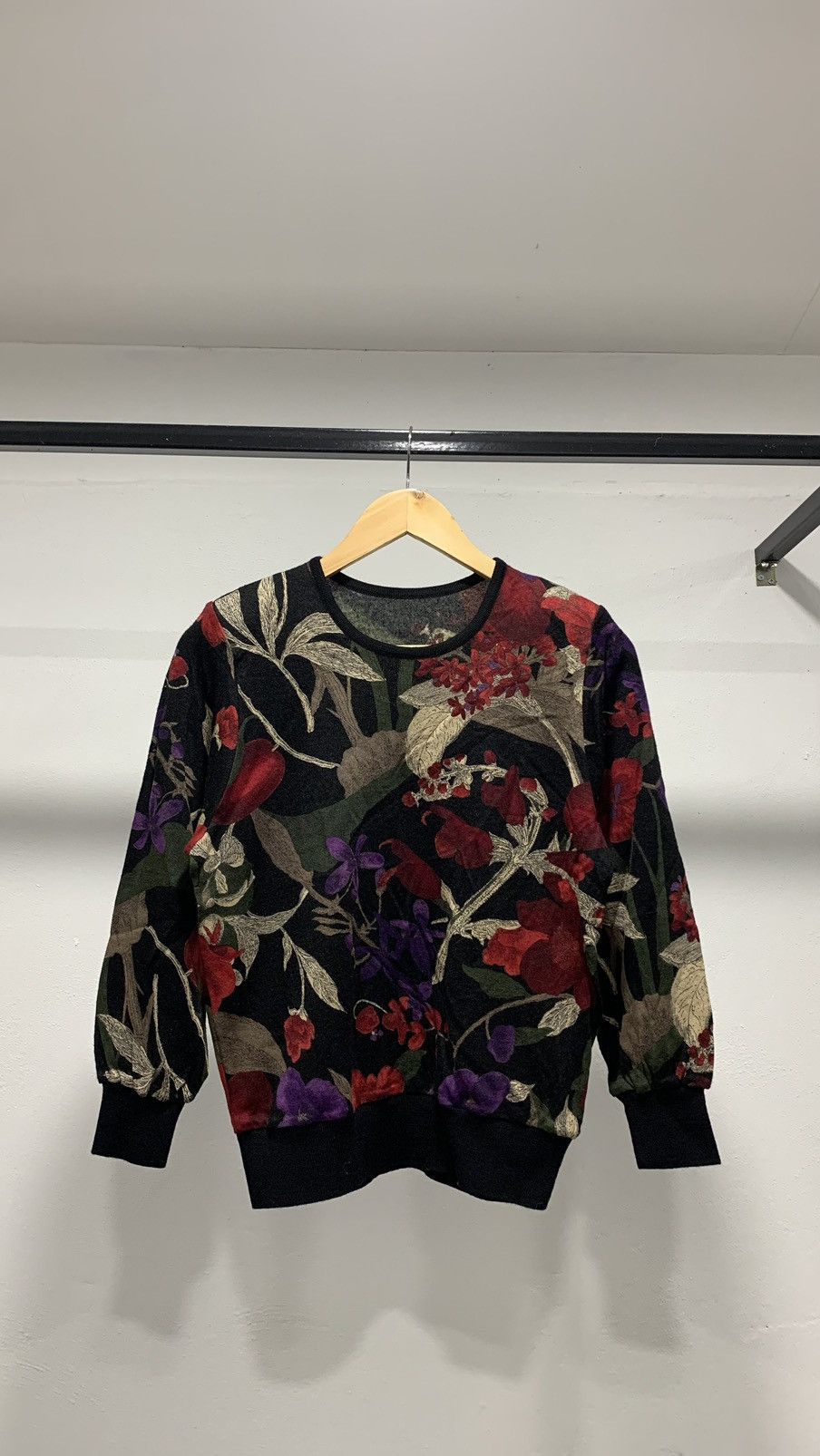 image of Aran Isles Knitwear x Homespun Knitwear Vintage Floral Motive Knitwear 90S, Women's (Size Small)