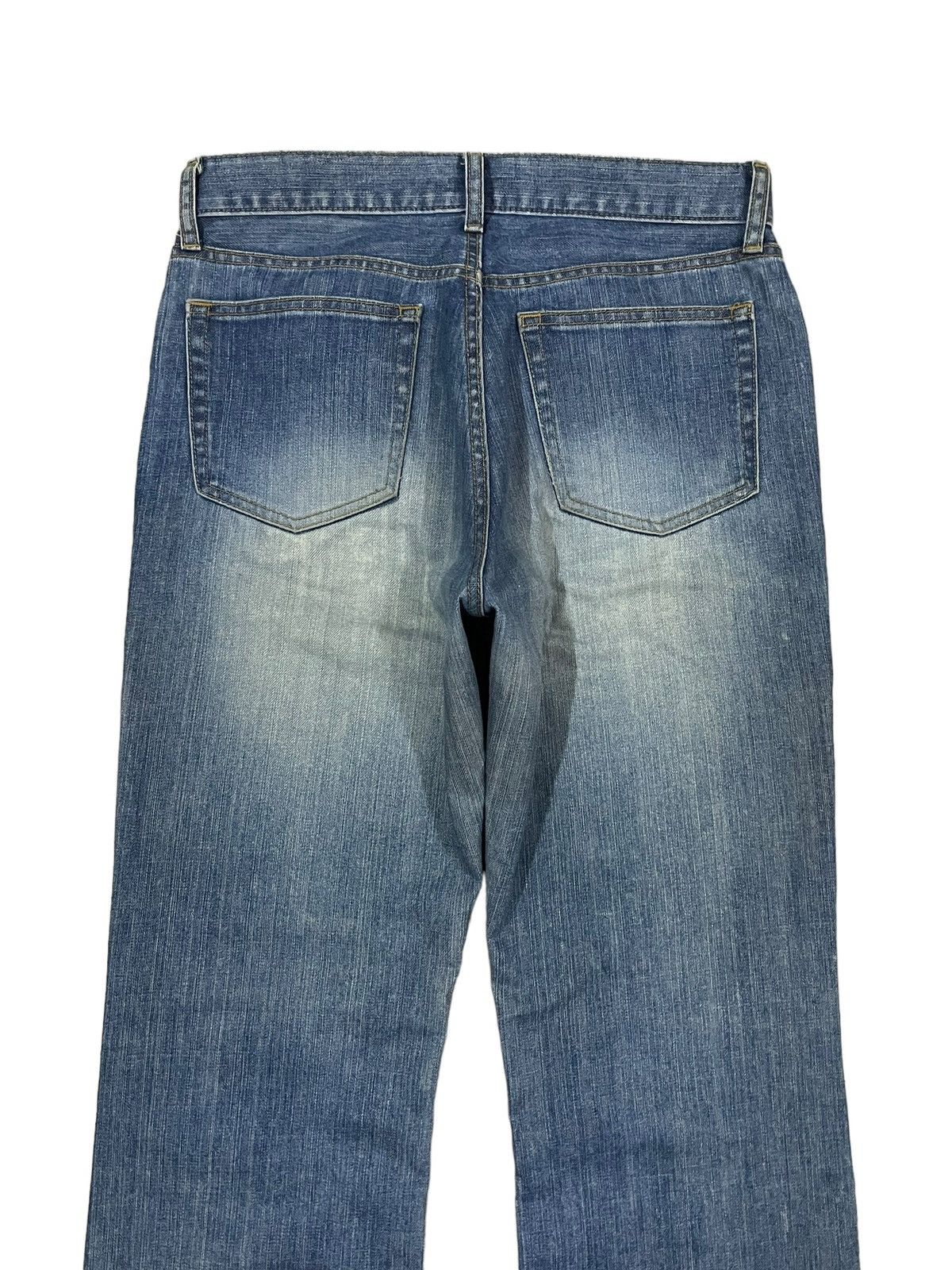 Jun Takahashi Vintage Y2K Japanese Brand Uniqlo Blue Wash Bootcut Jeans Size US 32 / EU 48 - 9 Thumbnail